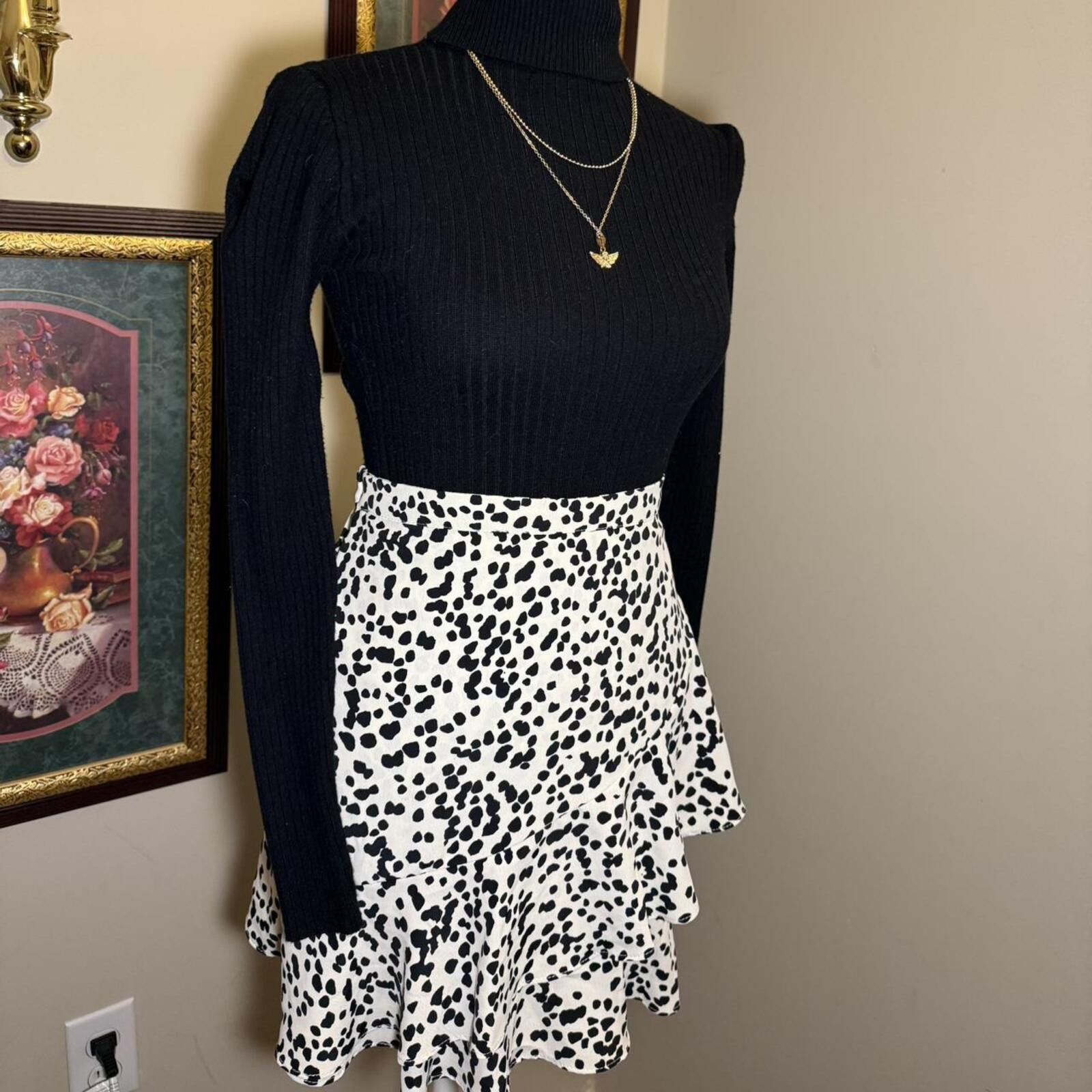 Other Black and white spotted mini skirt with ruffle hem Size 28" / US 6 / IT 42 - 3 Thumbnail