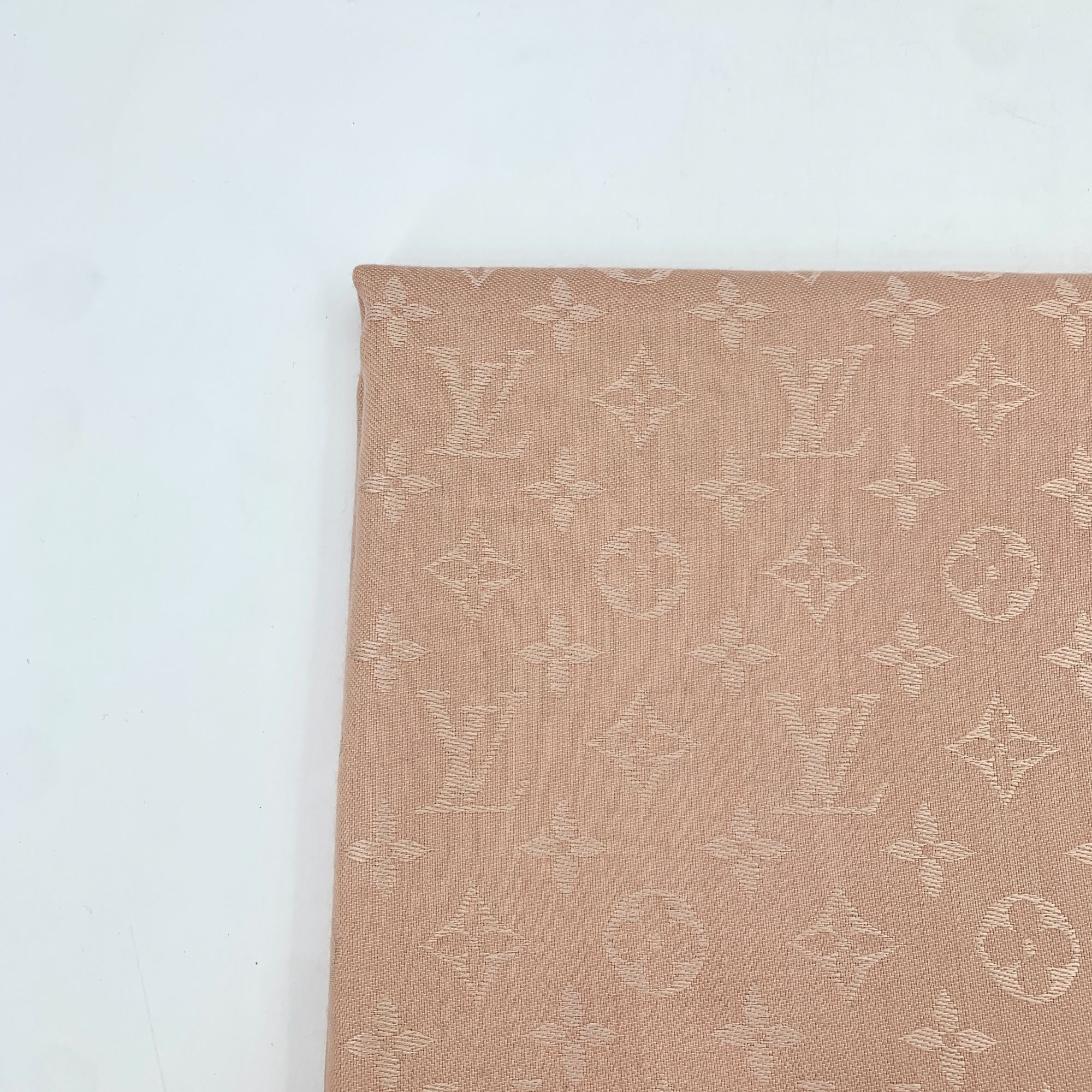 Louis Vuitton Louis Vuitton Apricot Pink Logo Full Print Fringe Scarf 60% Size ONE SIZE - 9 Thumbnail