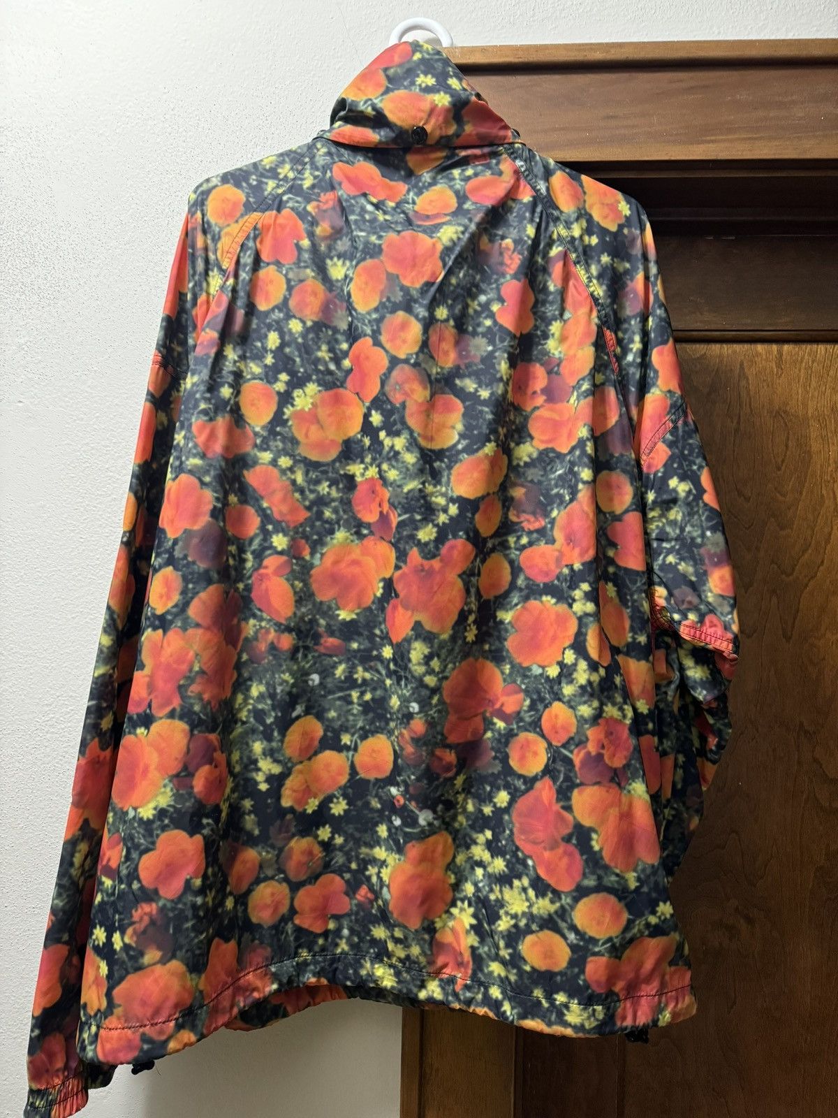 Louis Vuitton Louis Vuitton Poppies Windbreaker Size US XXL / EU 58 / 5 - 2 Thumbnail
