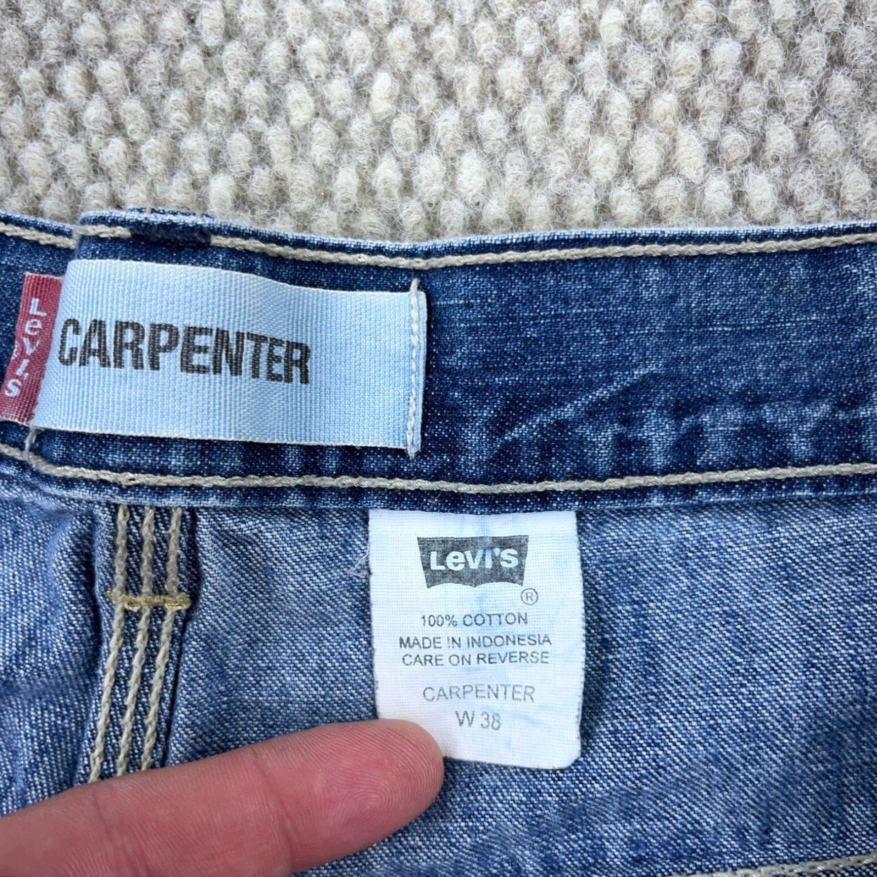 Levi's VINTAGE Levi's Shorts Men 38 Bermuda Denim 5-Pocket Relaxed Mid Blue Workwear Casual 90s Grunge Hip Hop Rockabilly 90s Mens Size US 38 / EU 54 - 3 Thumbnail