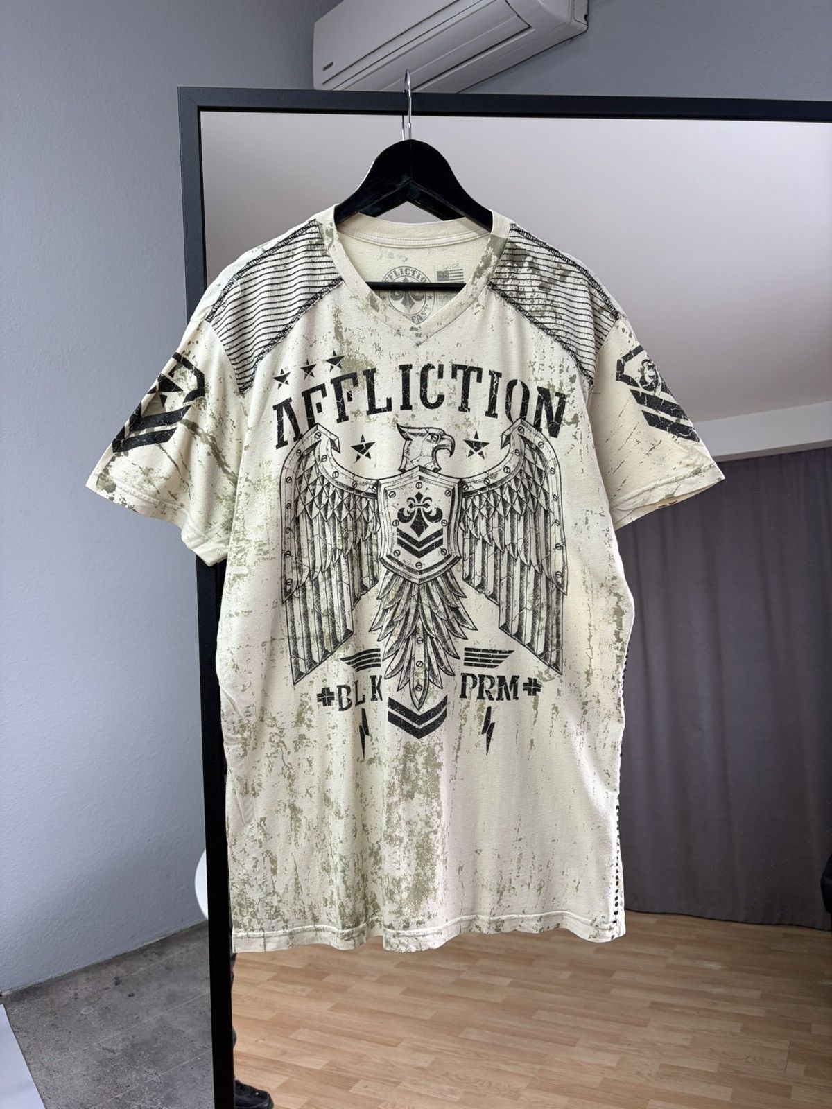 Affliction Affliction Skull Tee Y2K Archive MMA Era Graphic T-shirt Size US XL / EU 56 / 4 - 1 Thumbnail