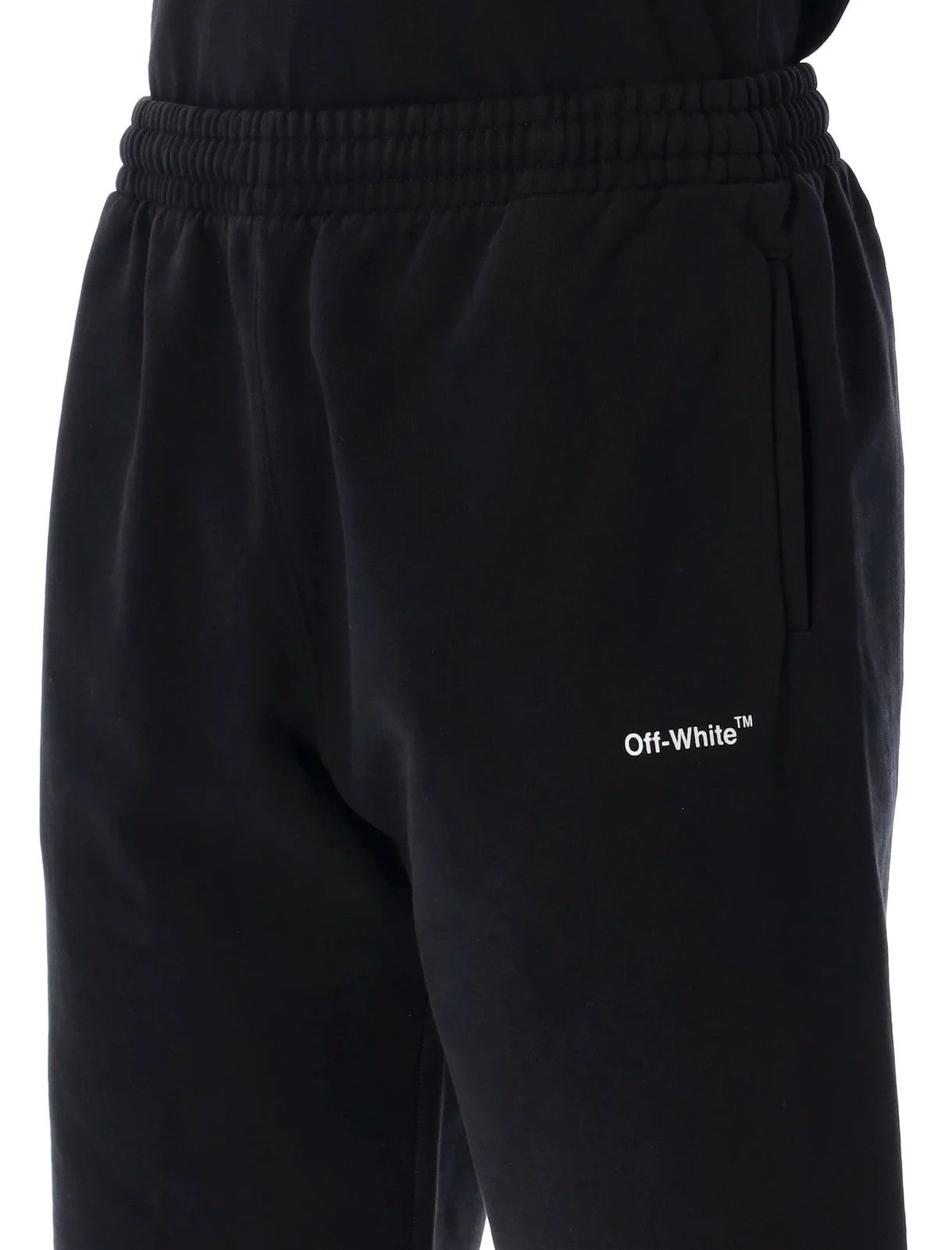 Off-White o1y0325 Logo Short in Black Size US 30 / EU 46 - 2 Thumbnail