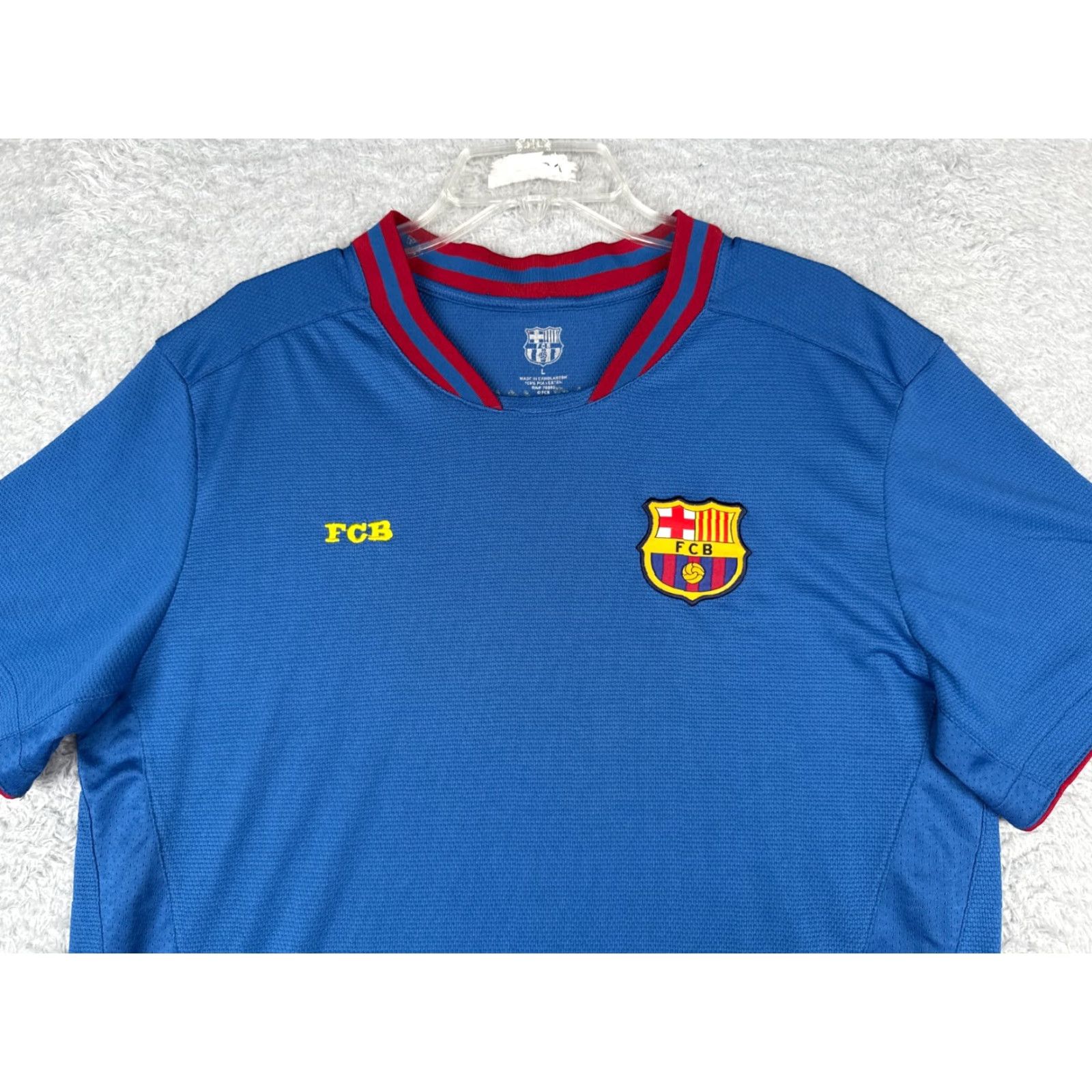 Vintage FCB Football Jersey Adult Large Blue Red Shield Crest Soccer Shirt Mens Size US L / EU 52-54 / 3 - 4 Thumbnail