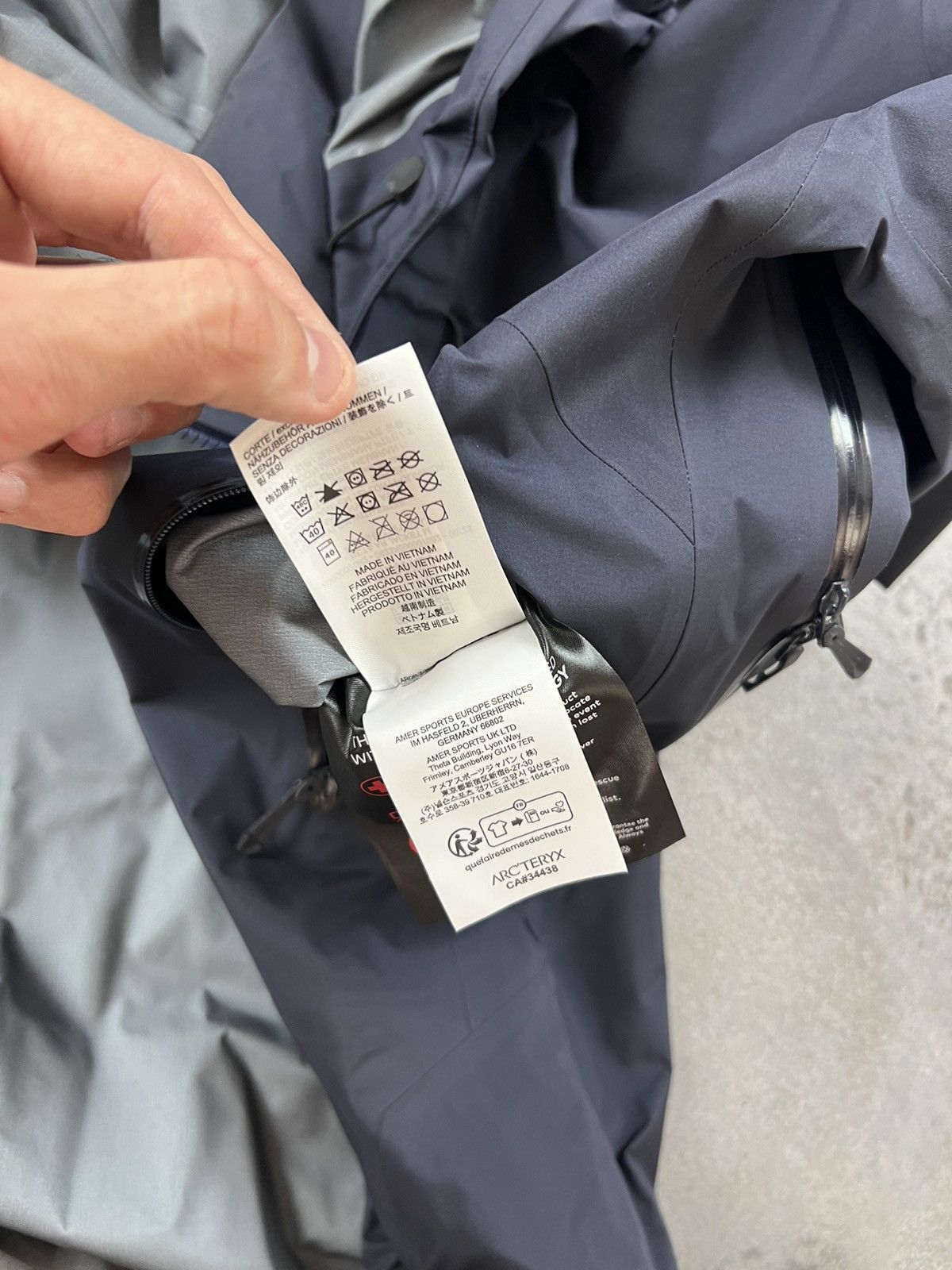 Arc'teryx Arc’teryx Beta AR jacket Size US L / EU 52-54 / 3 - 11 Thumbnail