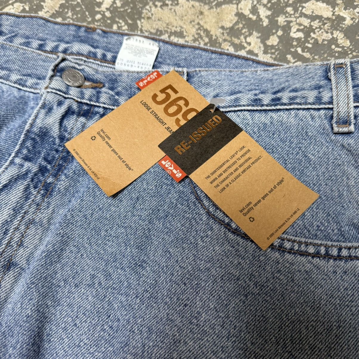 Levi's Vintage Levi’s 569 Loose Baggy Blue Light Wash Denim Jeans Size US 37 - 7 Thumbnail