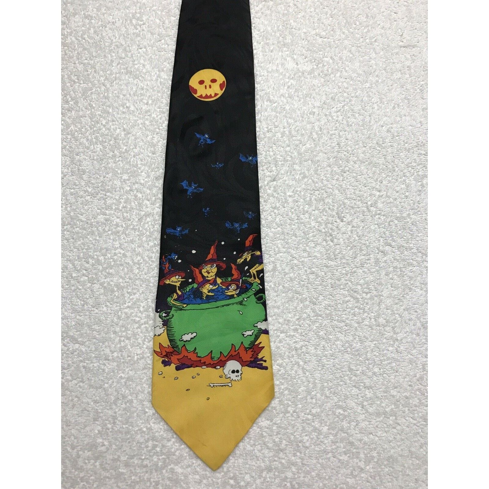 Vintage Hallmark Novel Ties Halloween Witches Bats Caldron Necktie Size ONE SIZE - 5 Thumbnail