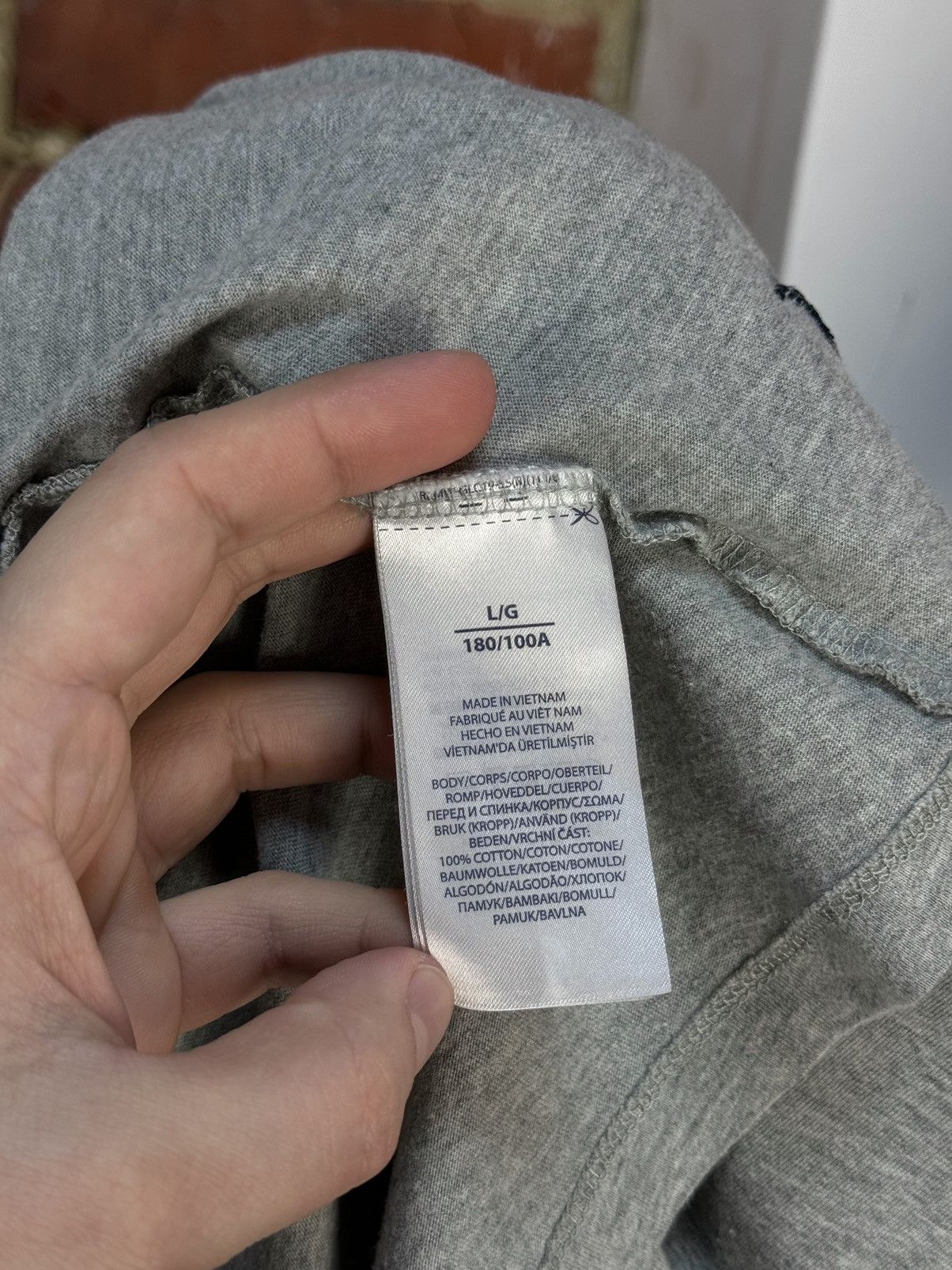 Polo Ralph Lauren POLO Ralph Lauren Grey Basic Long Sleeve T-Shirt Size US L / EU 52-54 / 3 - 7 Thumbnail
