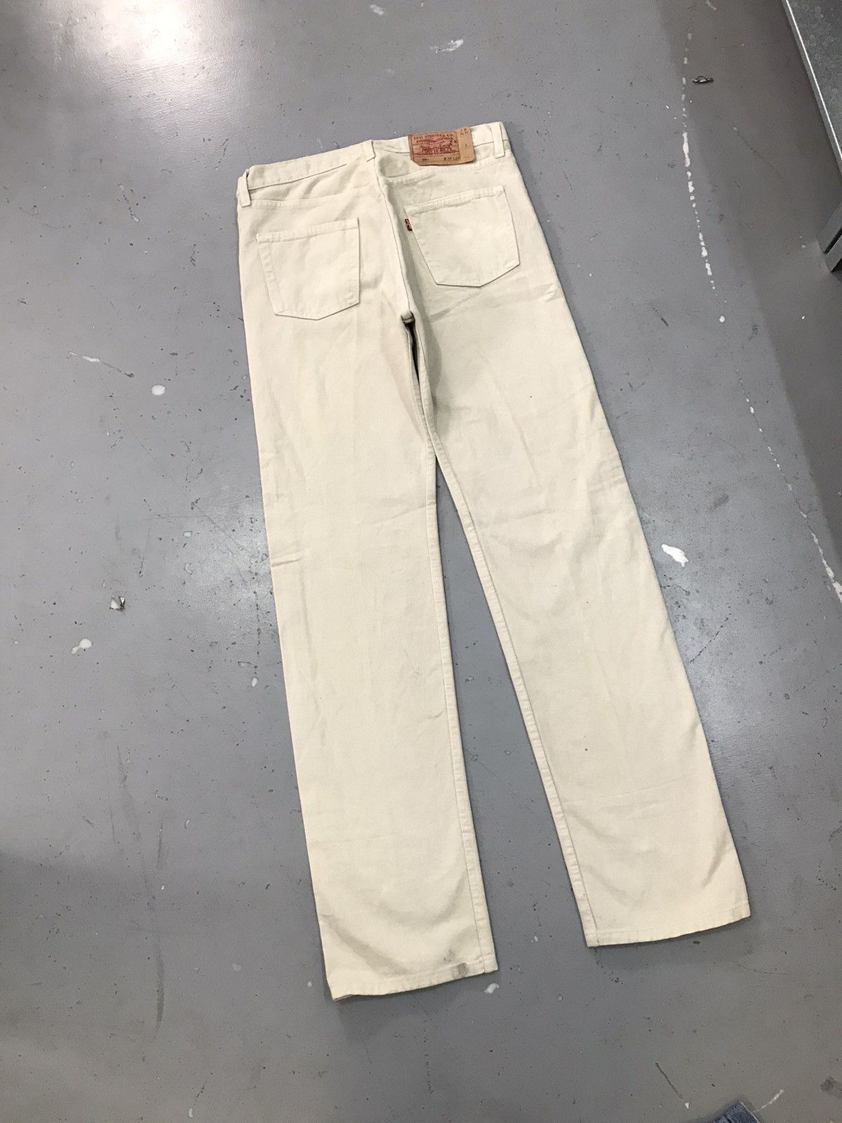 Levi's × Vintage Vintage Levi’s Strauss & co 501 straight denim pant Size US 34 / EU 50 - 9 Thumbnail