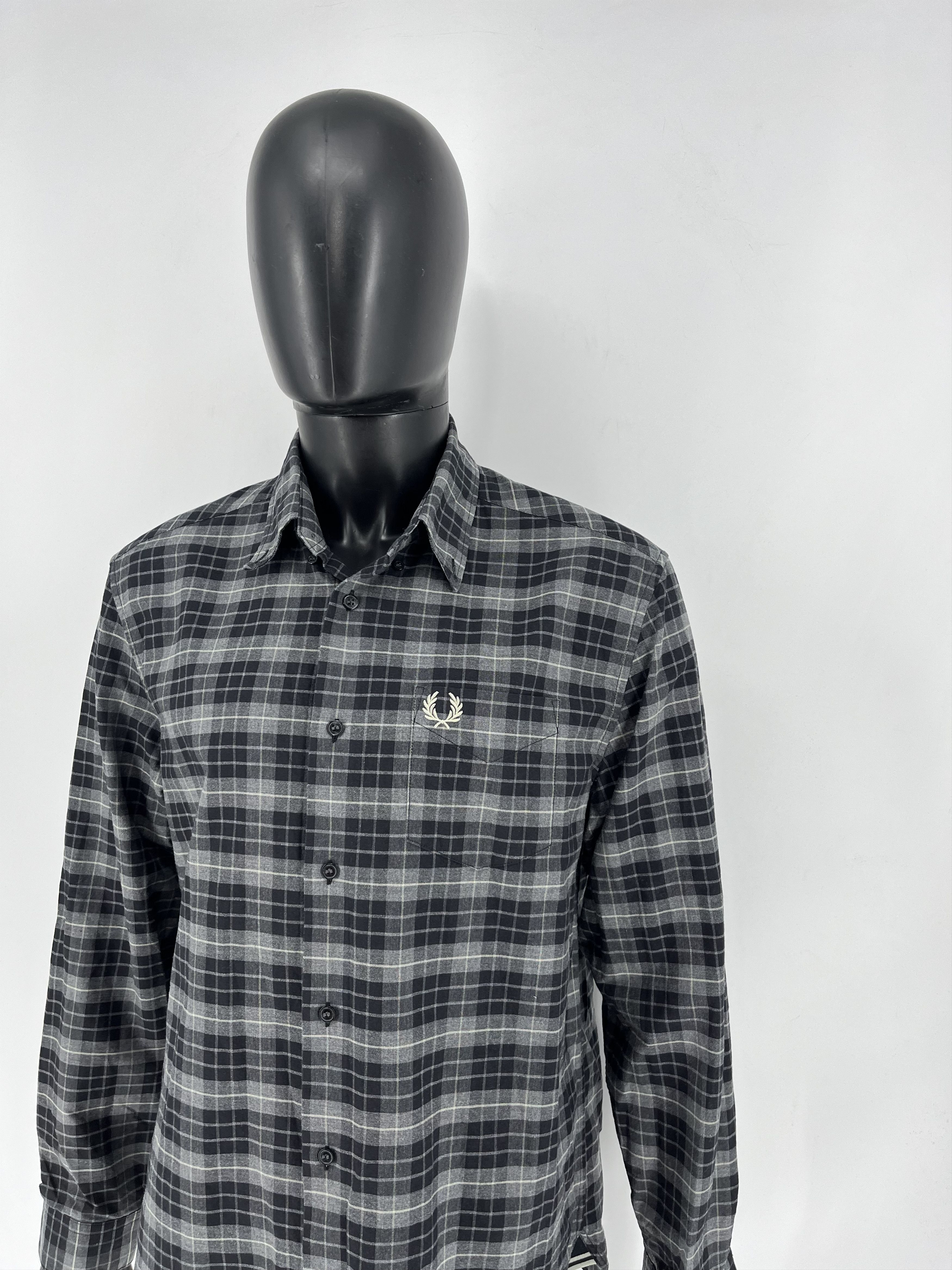 Fred Perry × Vintage Vintage Men’s Fred Perry Button Up Shirt Streetwear Casual Size US L / EU 52-54 / 3 - 4 Thumbnail