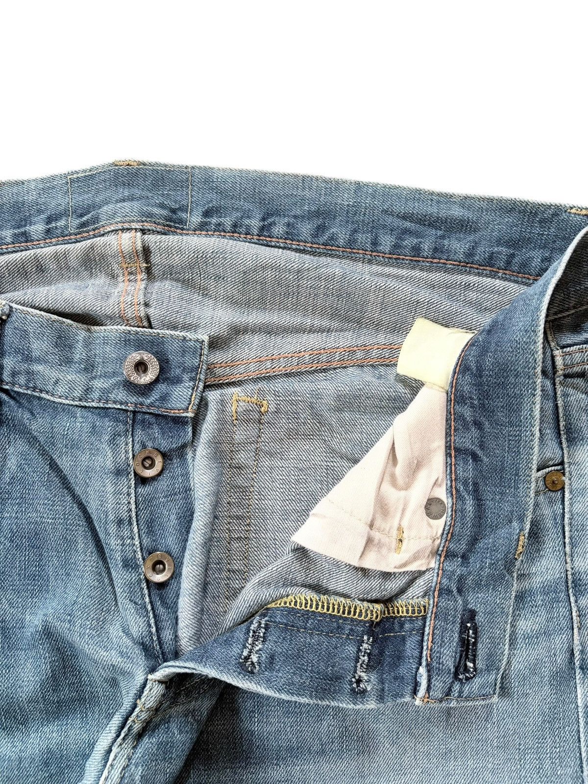 Diesel Vintage Japanese Brand Faded Wash Distressed Jeans Size US 36 / EU 52 - 5 Thumbnail
