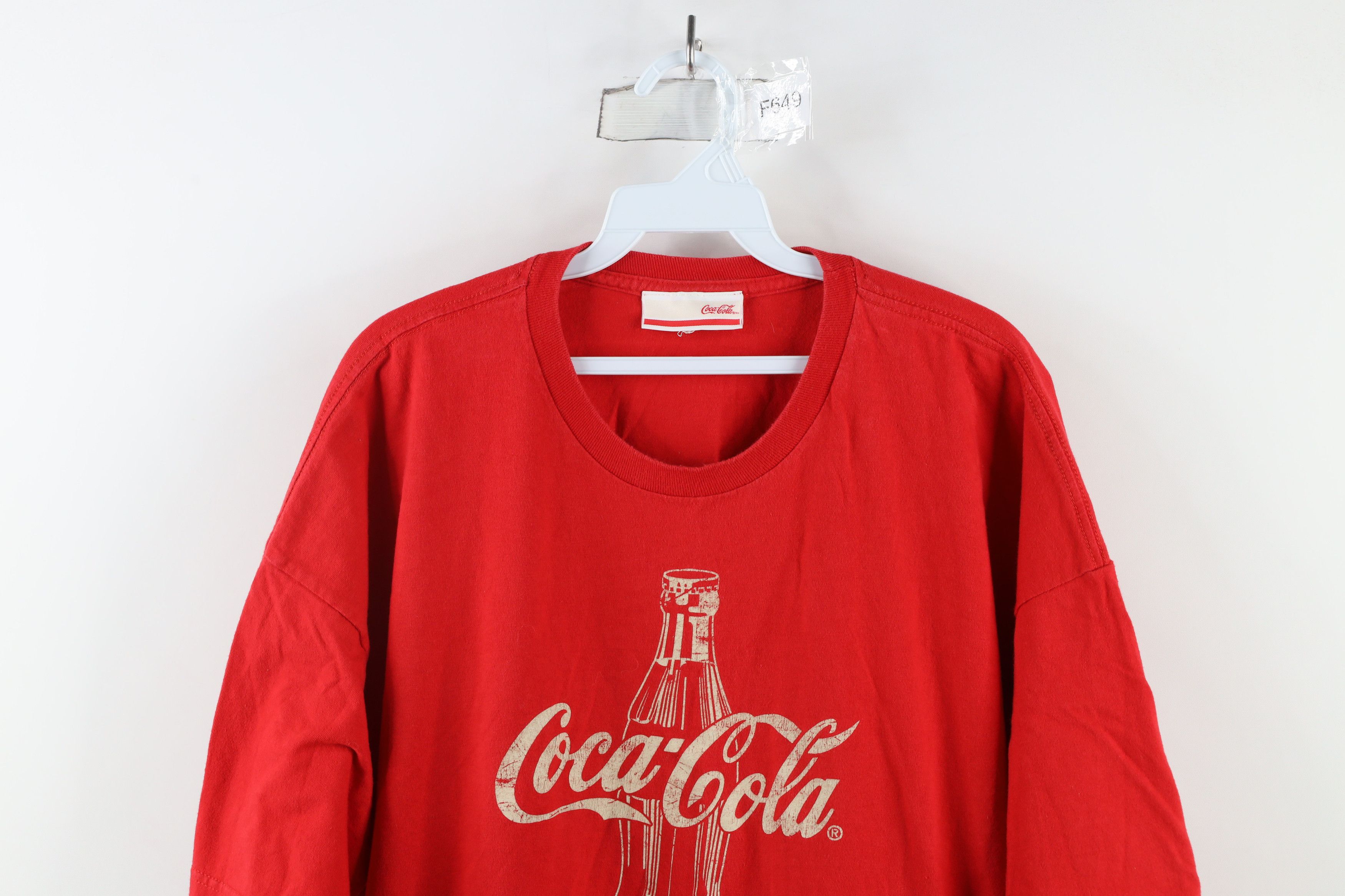 Coca Cola × Vintage Vintage Coca Cola Spell Out Glass Bottle T-Shirt Red Cotton Size US XXL / EU 58 / 5 - 2 Thumbnail