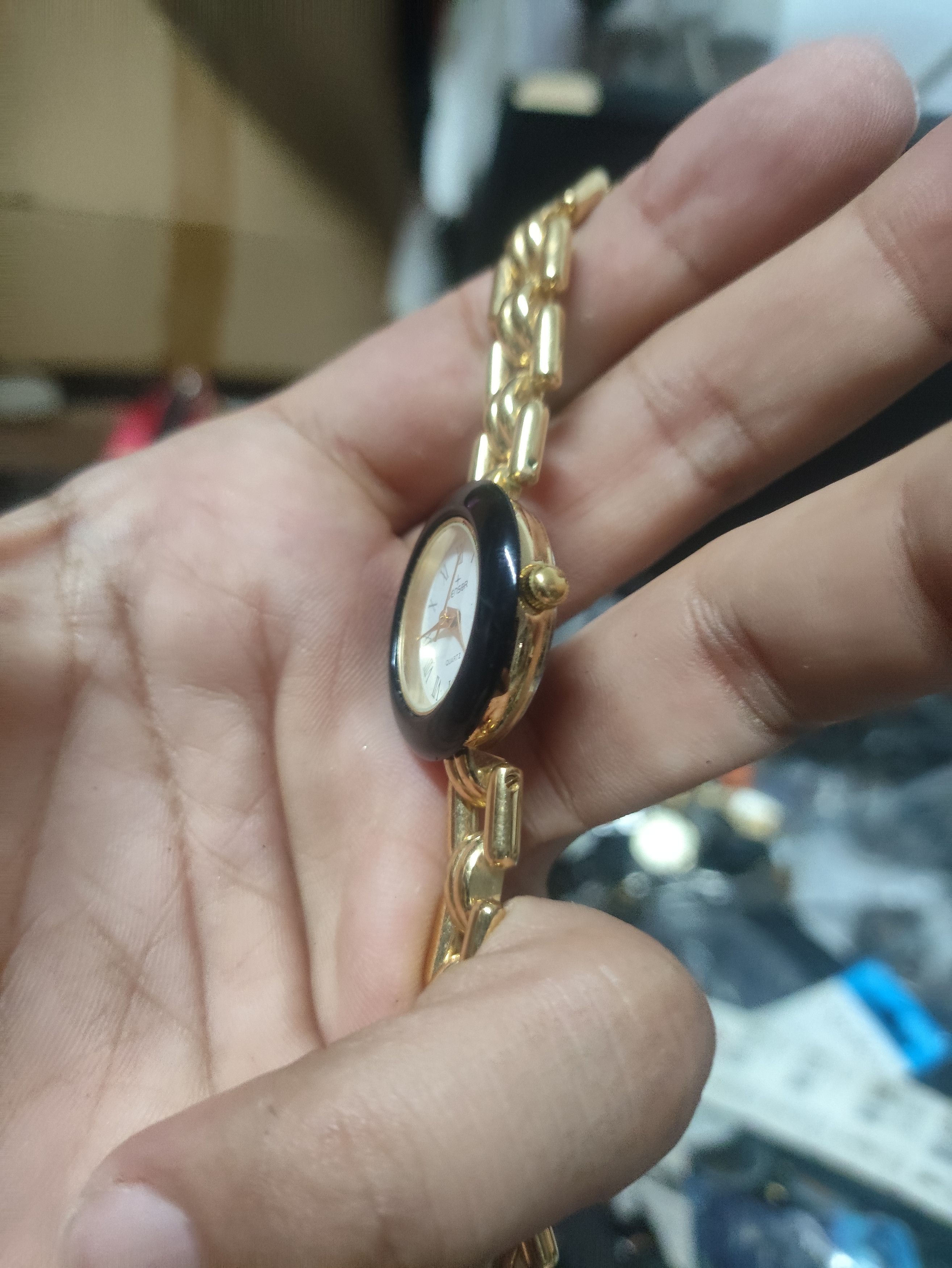 Vintage SENSORS Brand Watch (JAPAN ENGINE QUARTZ) Size ONE SIZE - 6 Thumbnail