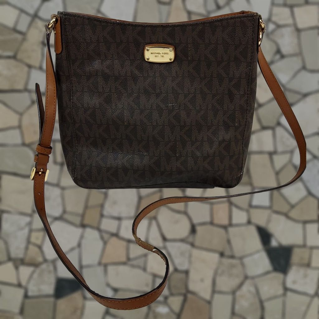Michael Kors Michael Kors Crossbody Shoulder Bag Purse Women's Leather Brown Medium MK Shoulder Bag Ladies 11x9x3 Size ONE SIZE - 1 Thumbnail