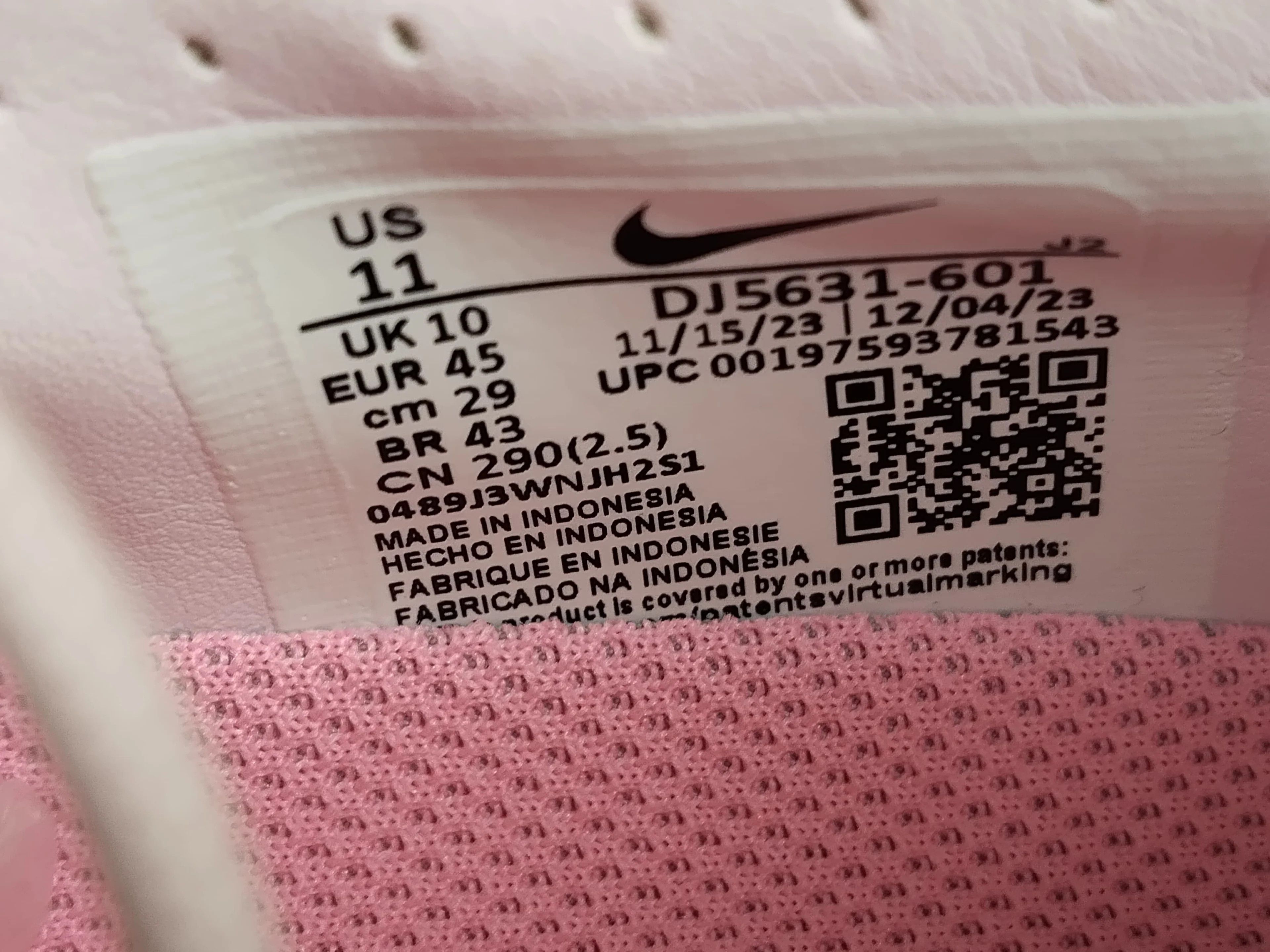 Nike Nike Air Zoom Mercurial Vapor 15 Academy MG Mad Brilliance Size US 11 / EU 44 - 7 Thumbnail