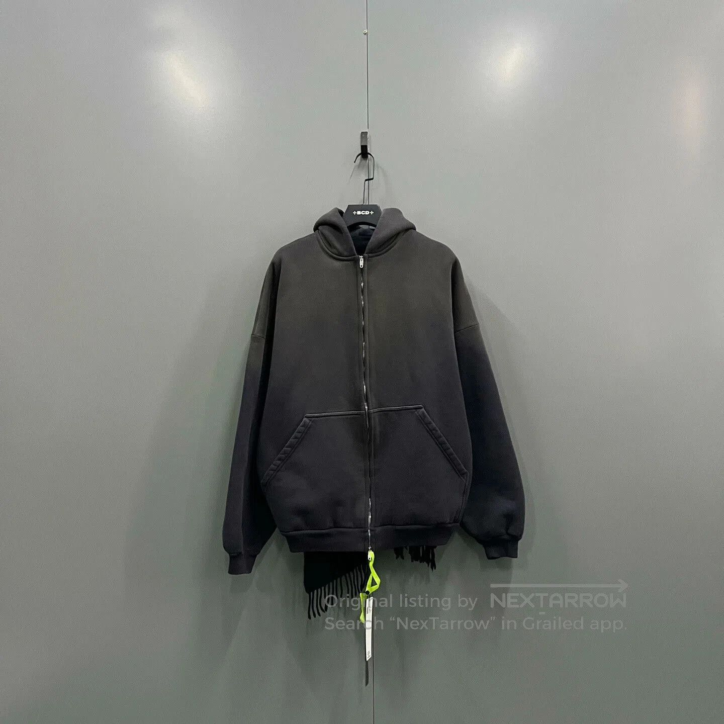 Balenciaga Balenciaga Distressed Zip Hoodie. Size US XS / EU 42 / 0 - 1 Thumbnail