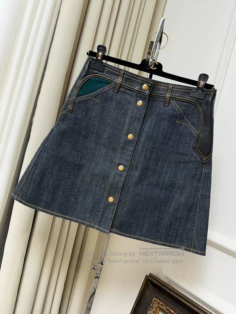 Louis Vuitton Louis Vuitton Denim patchwork skirt Size 33" - 1 Thumbnail
