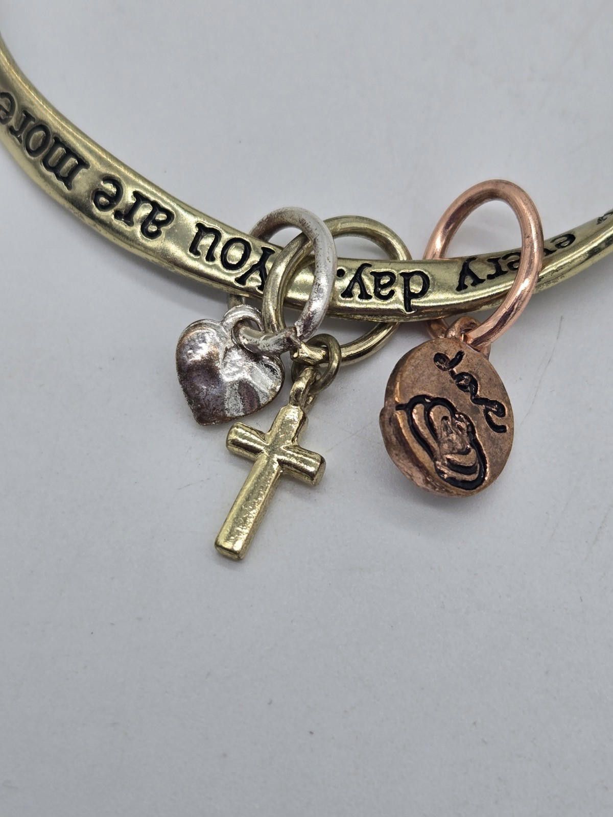 The Unbranded Brand Mom Mobius Twist Bangle Bracelet Charms Inspirational Messag Size ONE SIZE - 7 Thumbnail
