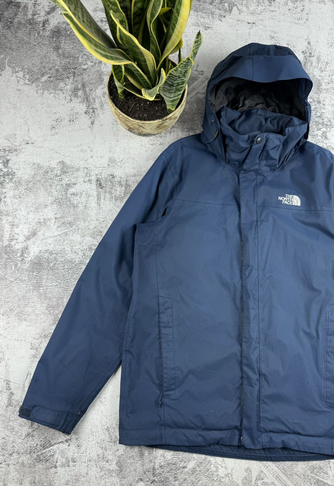 The North Face The North Face HyVent TNF Blue Light Jacket Winderbreaker Size US M / EU 48-50 / 2 - 2 Thumbnail