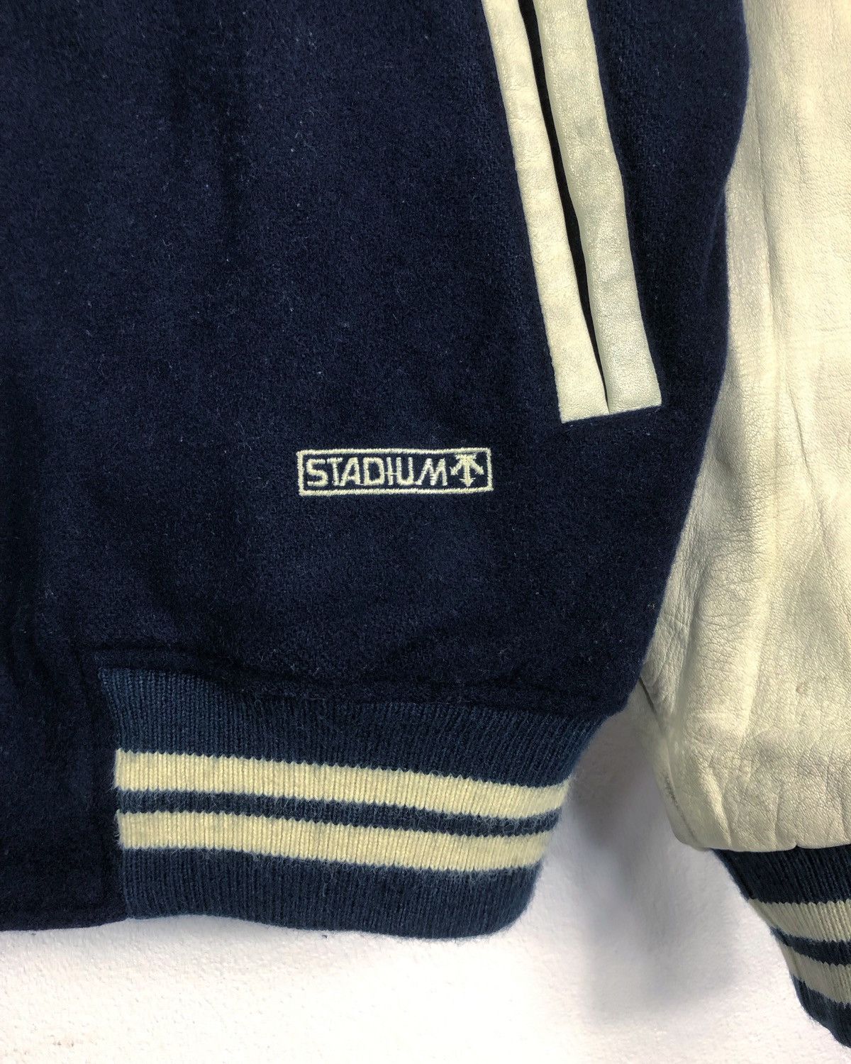 Descente × Vintage Rare Vintage Descente Stadium Wool Leather Varsity Jacket Size US S / EU 44-46 / 1 - 6 Thumbnail