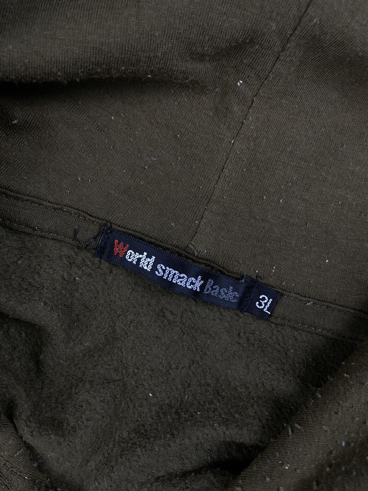 Japanese Brand Vtg World Smack Basic Olive Green With Paint Stain Hoddies Size US XL / EU 56 / 4 - 8 Thumbnail