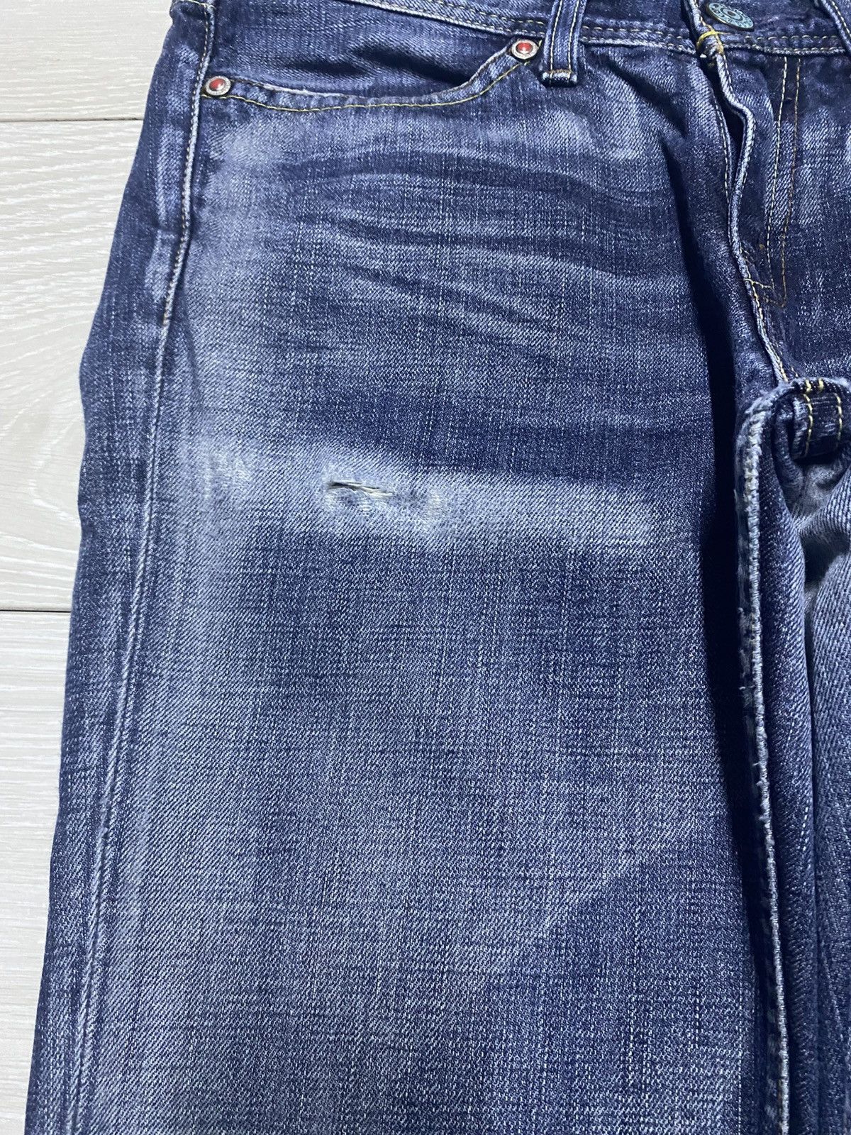 Levi's Vintage Levis Redloop Faded Wash Distressed Flare Jeans Size US 30 / EU 46 - 9 Thumbnail