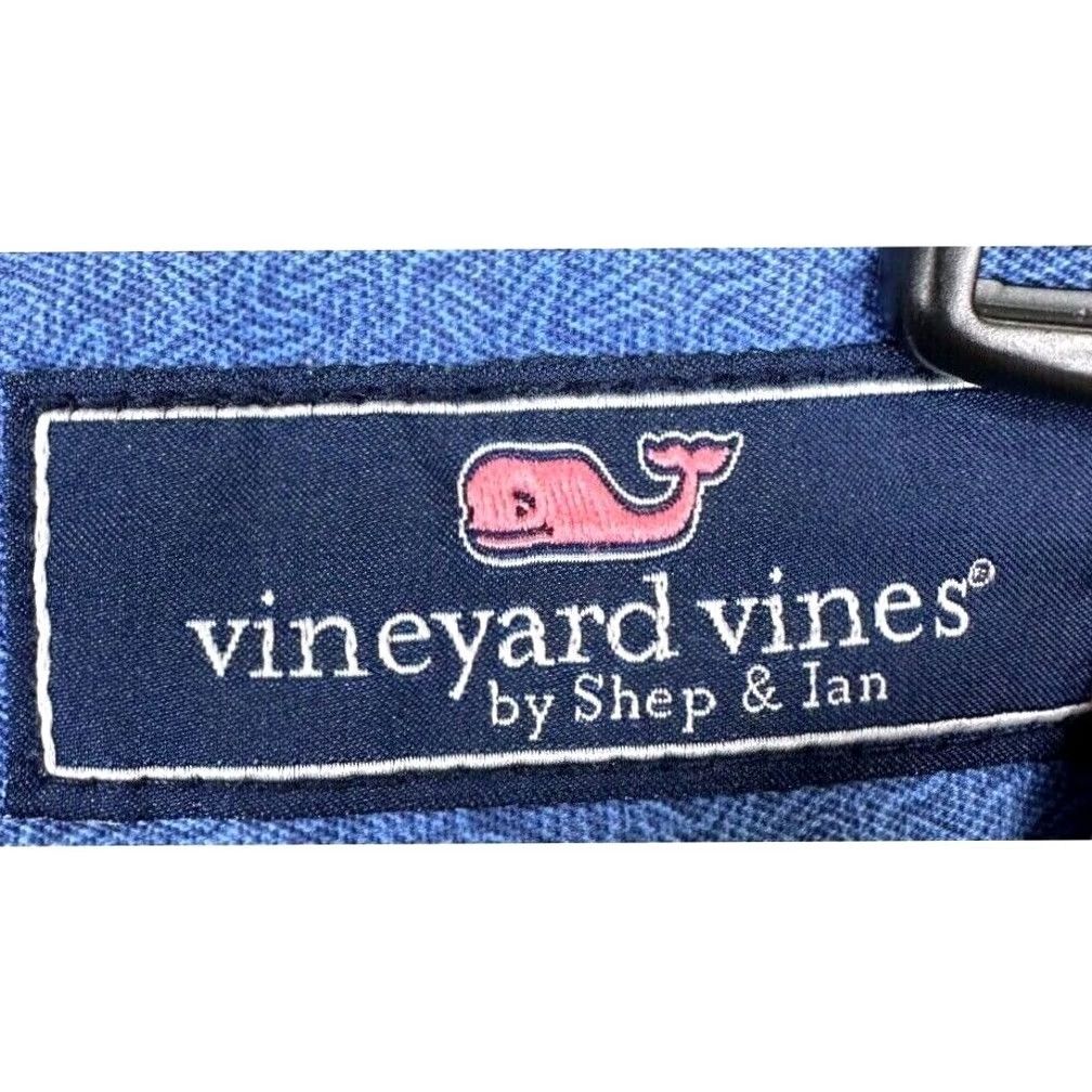 Vineyard Vines Vineyard Vines Shorts Mens 30 Blue Star Fish Print Stretch Performance Tech Logo Khakis Casual Outdoor Flat Front Regular Waist 30 Blue Mens Size US 30 / EU 46 - 4 Thumbnail