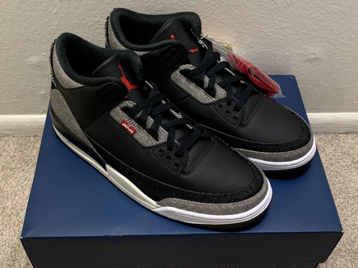 Jordan Brand × Levi's Jordan Retro 3 Levi’s Black Size 10.5 Style #IR0914-400 Size US 10.5 / EU 43-44 - 3 Thumbnail