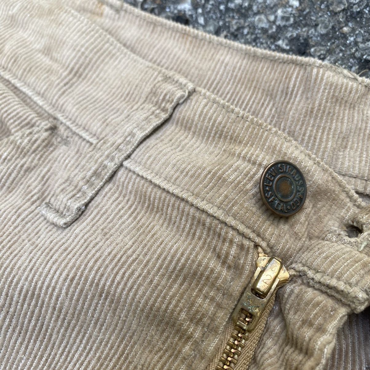 Levi's Vintage Levis 70s Button #3 Corduroy Flare Bootcut Talon 42 Size US 33 - 5 Thumbnail