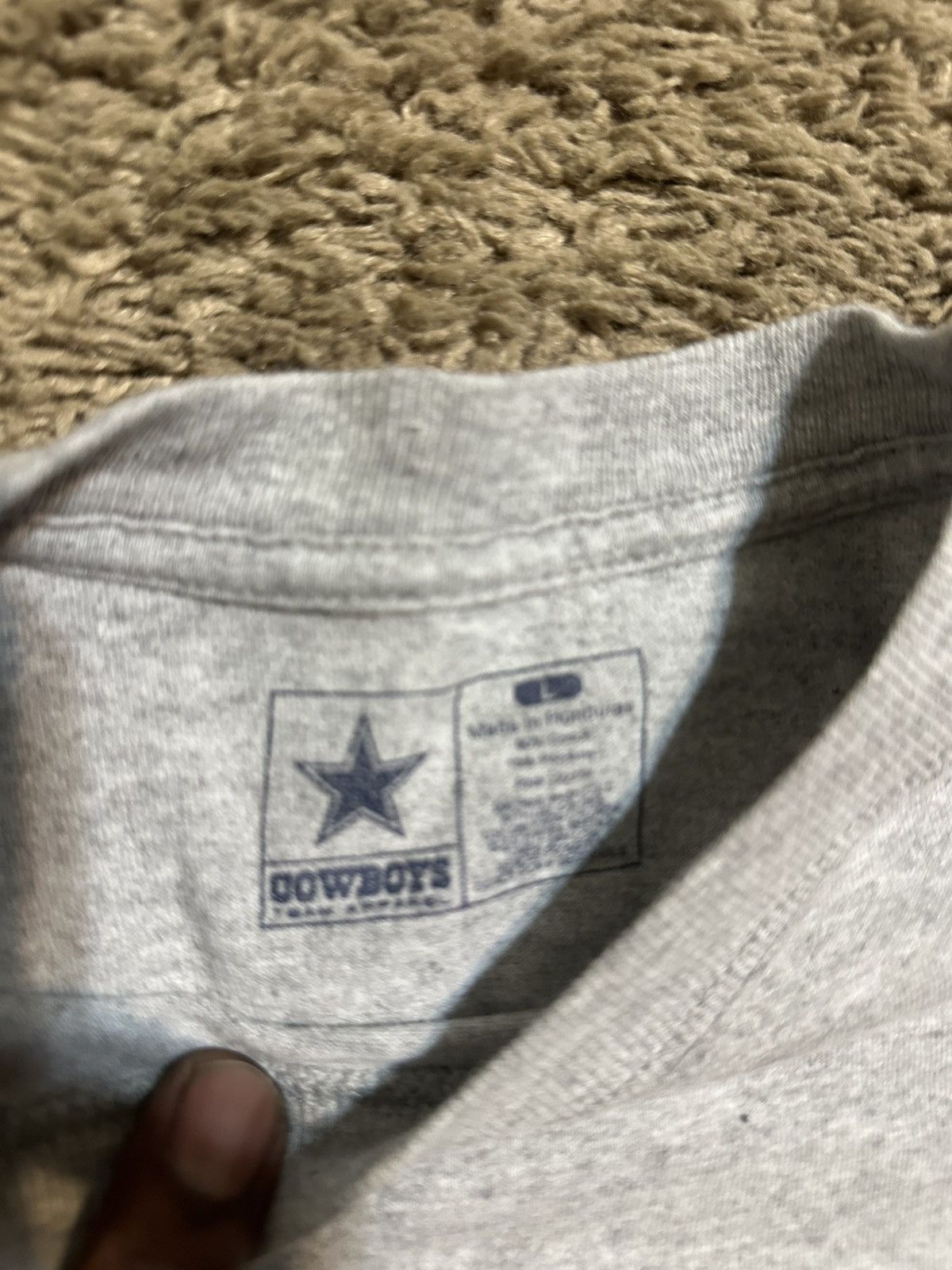 NFL Vintage NFL Dallas Cowboys “Big face” shirt 00s size large Size US L / EU 52-54 / 3 - 3 Thumbnail