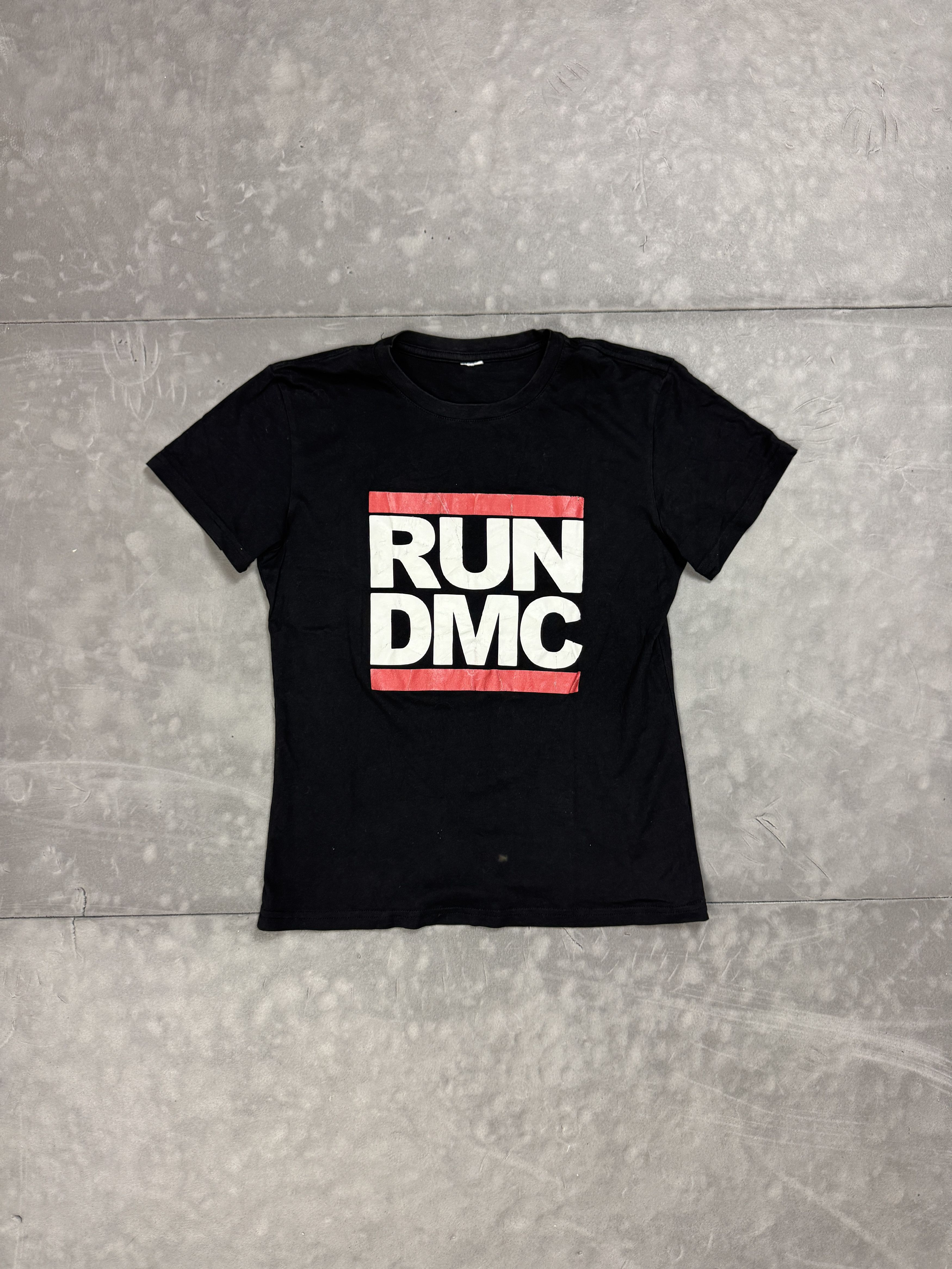RUN DMC RUN DMC Graphic T-Shirt WMNS (S/M) hiphop y2k 90s Size S / US 4 / IT 40 - 1 Thumbnail