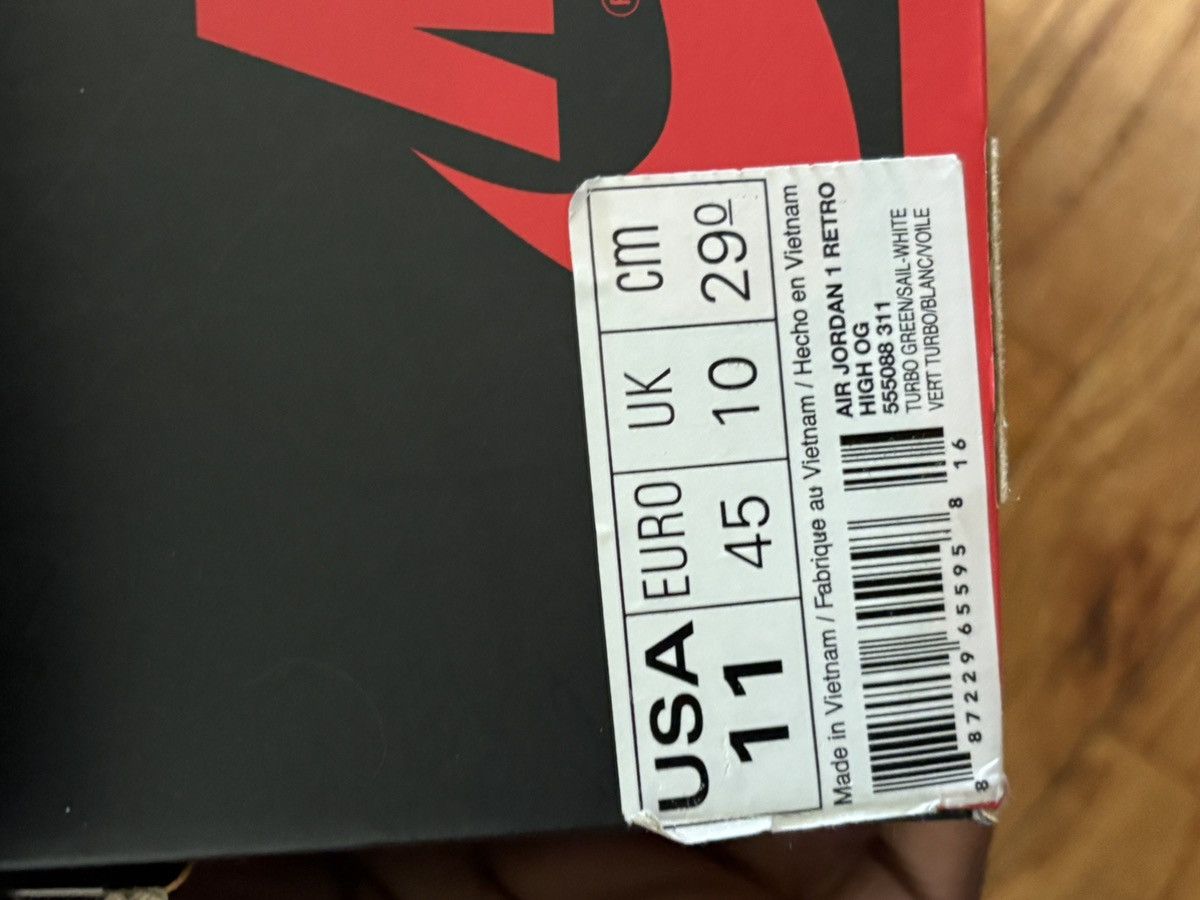 Jordan Brand Air Jordan Retro 1 Turbo Green Size US 11 / EU 44 - 8 Thumbnail