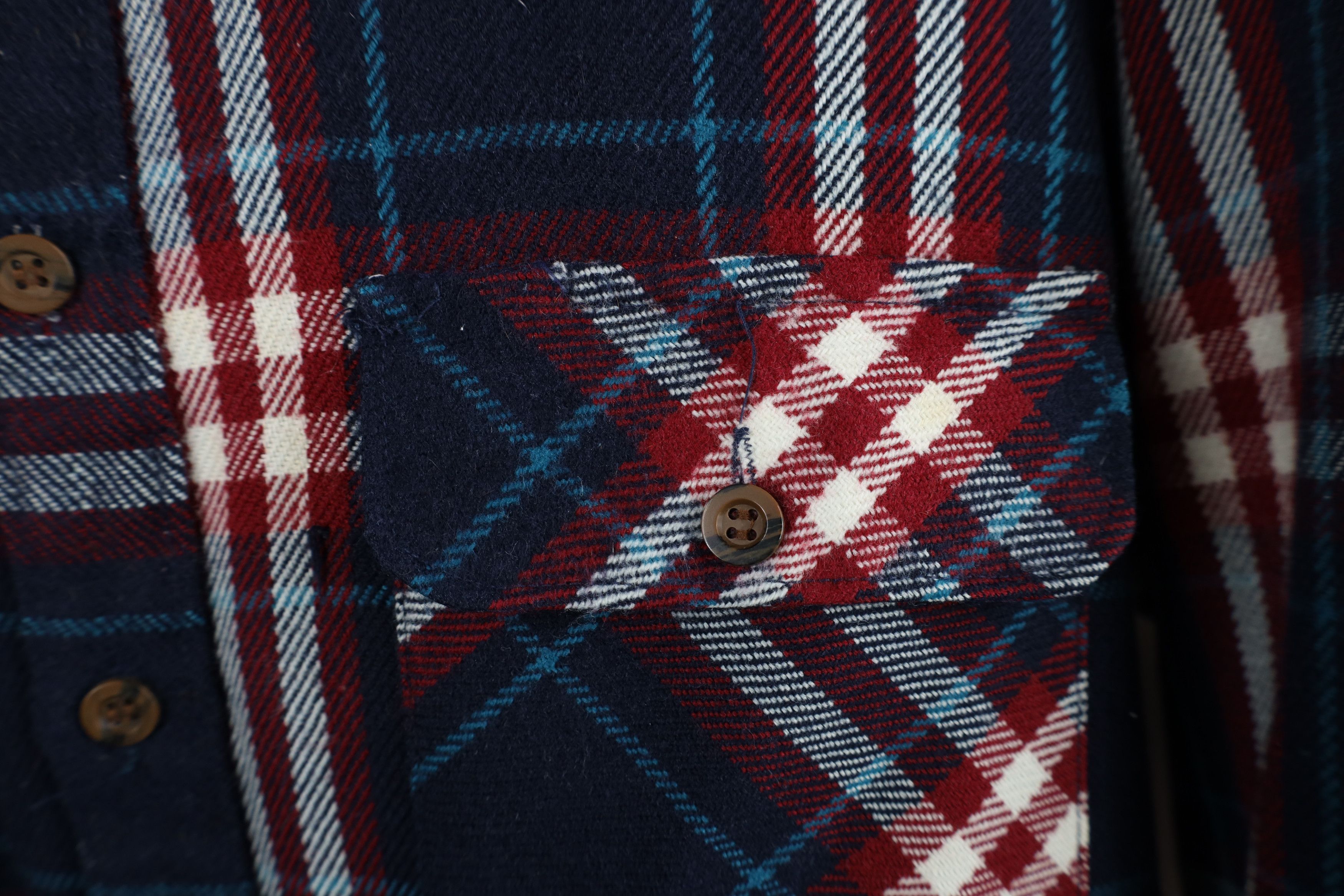 Vintage Vintage 70s Streetwear Pocket Flannel Button Shirt Plaid Size US S / EU 44-46 / 1 - 7 Thumbnail