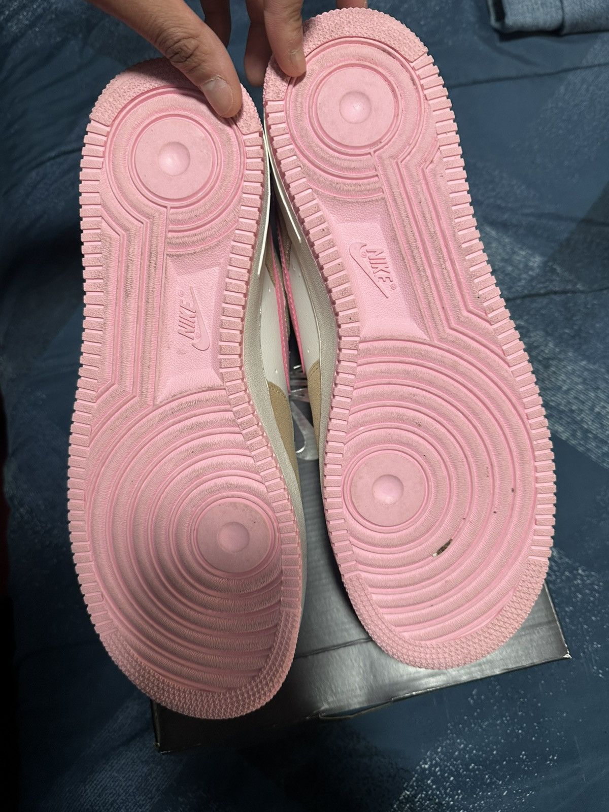 Nike NIKE AIR FORCE 1 PINK & TAN Size US 12.5 / EU 45-46 - 4 Thumbnail
