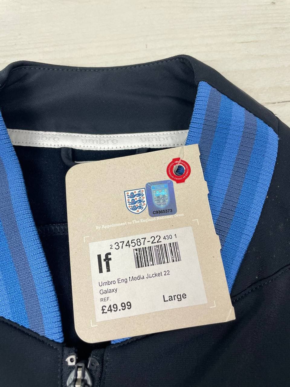 Umbro NEW Umbro England 2012 2013 Track Soccer Jacket Football Size US L / EU 52-54 / 3 - 4 Thumbnail