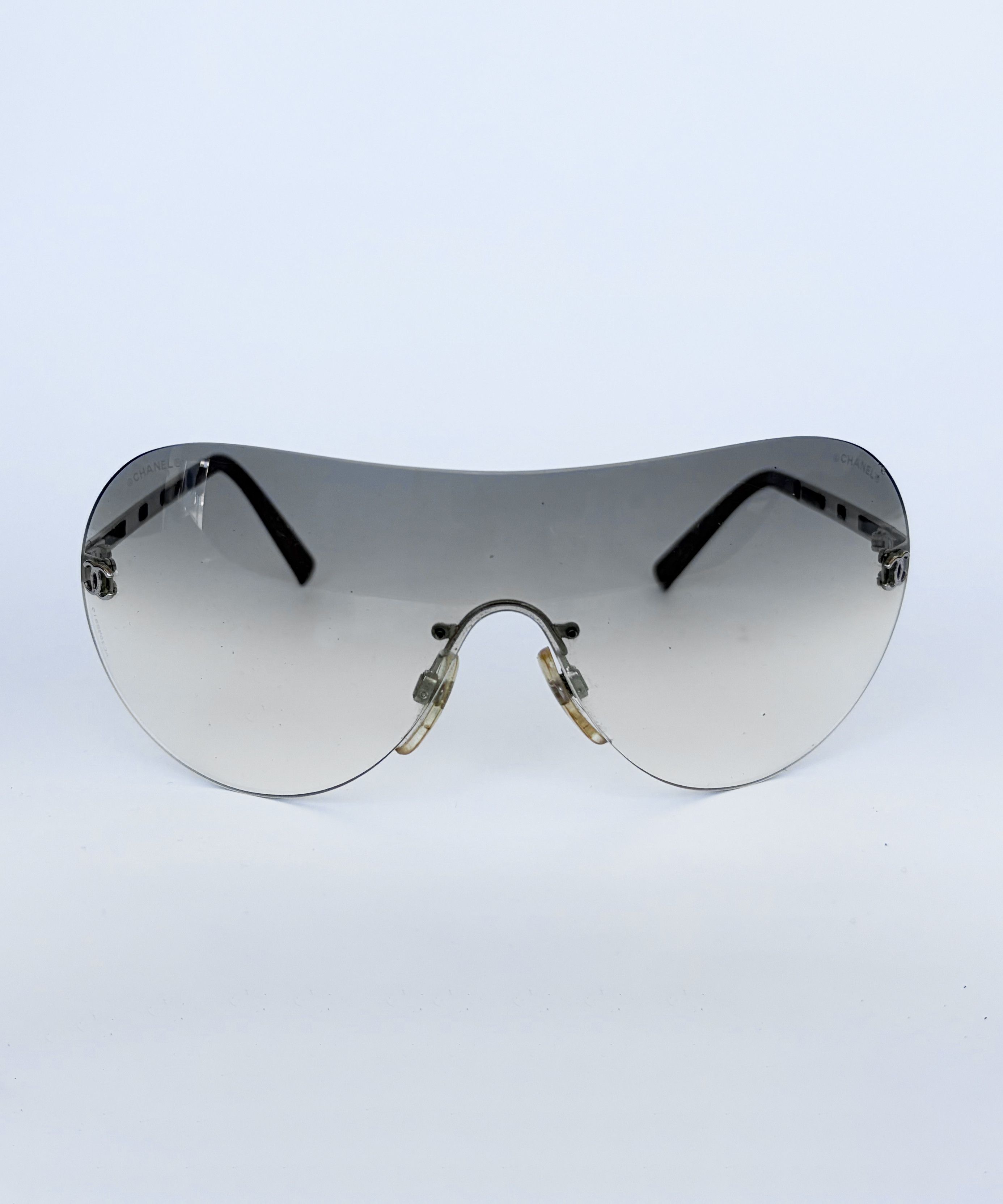 Chanel CHANEL Sunglasses Gradient 4118 Logo CC Metal Vintage Size ONE SIZE - 3 Thumbnail