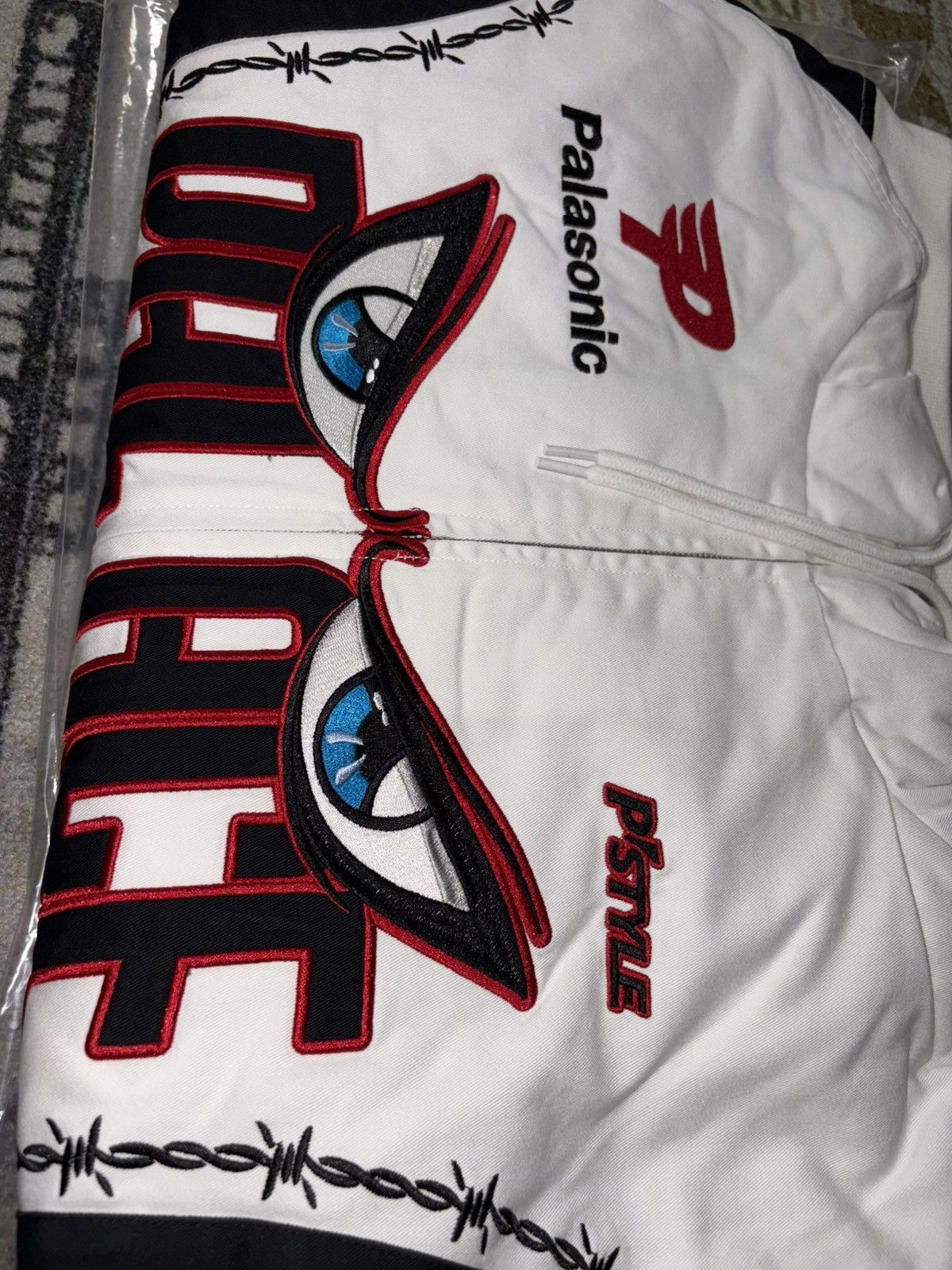 Palace Palace Need For P’s Jacket White Black Size US XL / EU 56 / 4 - 2 Thumbnail
