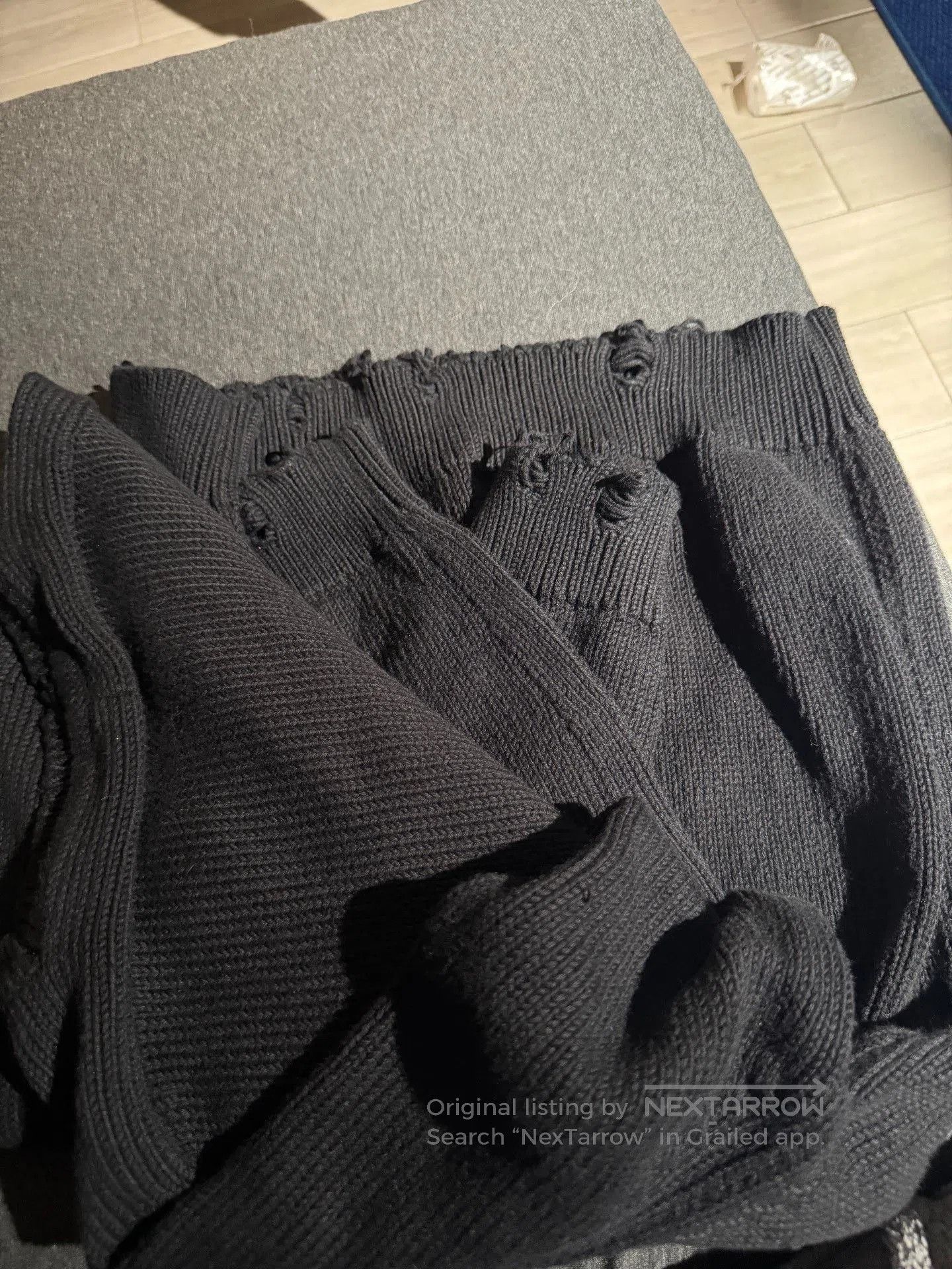 Saint Laurent Paris Saint Laurent Black Ribbed Ruffled Collar Sweater. Size US XL / EU 56 / 4 - 3 Thumbnail