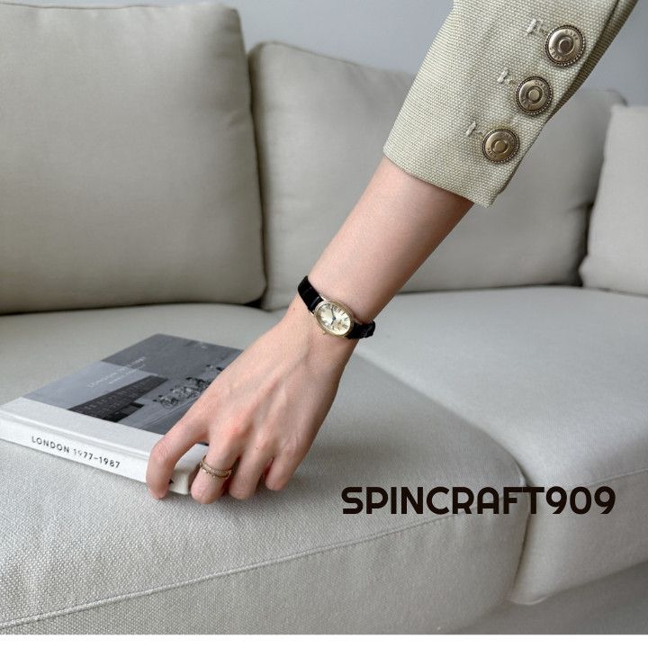 Jewelry Retro Vintage Watch with Leather Strap Size ONE SIZE - 4 Thumbnail