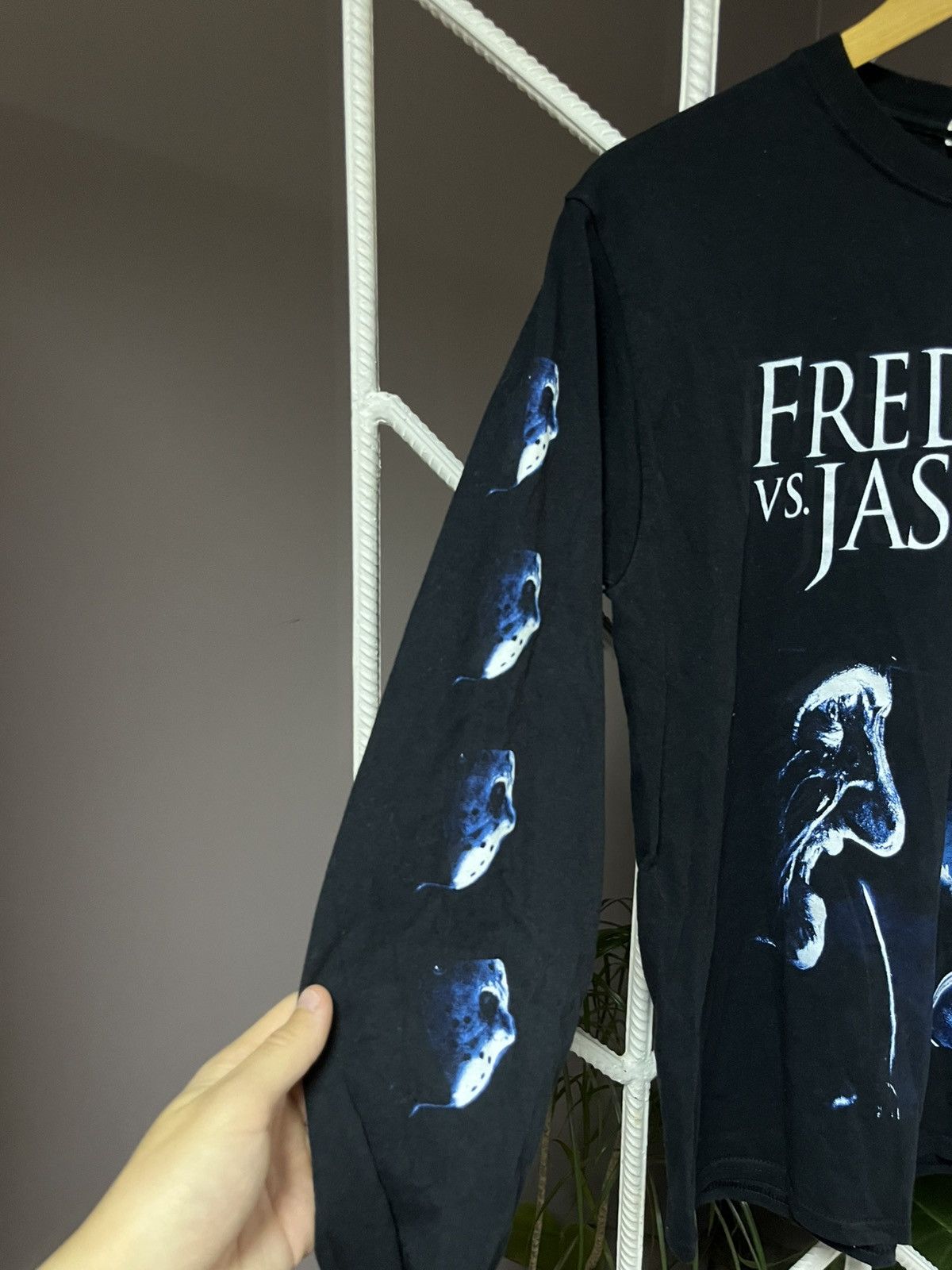 Vintage Vintage Rare Freddy vs Jason Longsleeve Tee Size US M / EU 48-50 / 2 - 3 Thumbnail