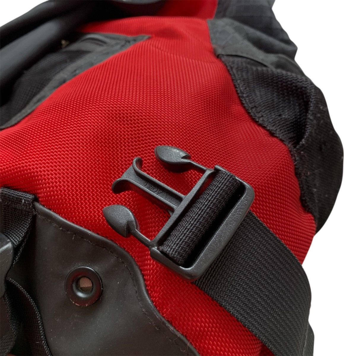 Oakley Vintage Oakley Software Sandbag Sling Pack 2000’s Size ONE SIZE - 11 Thumbnail