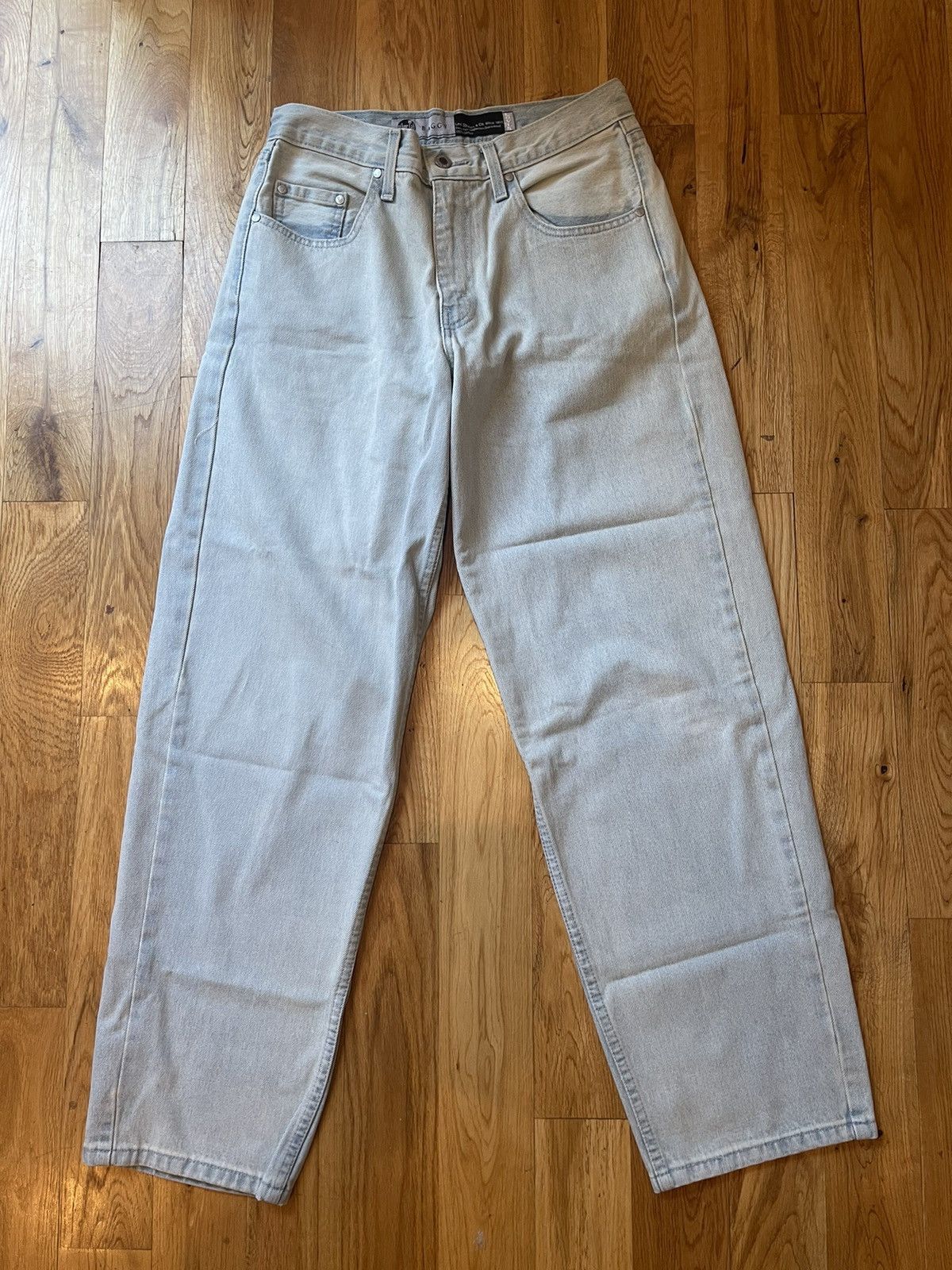 Levi's Silver Tab Baggy Jeans