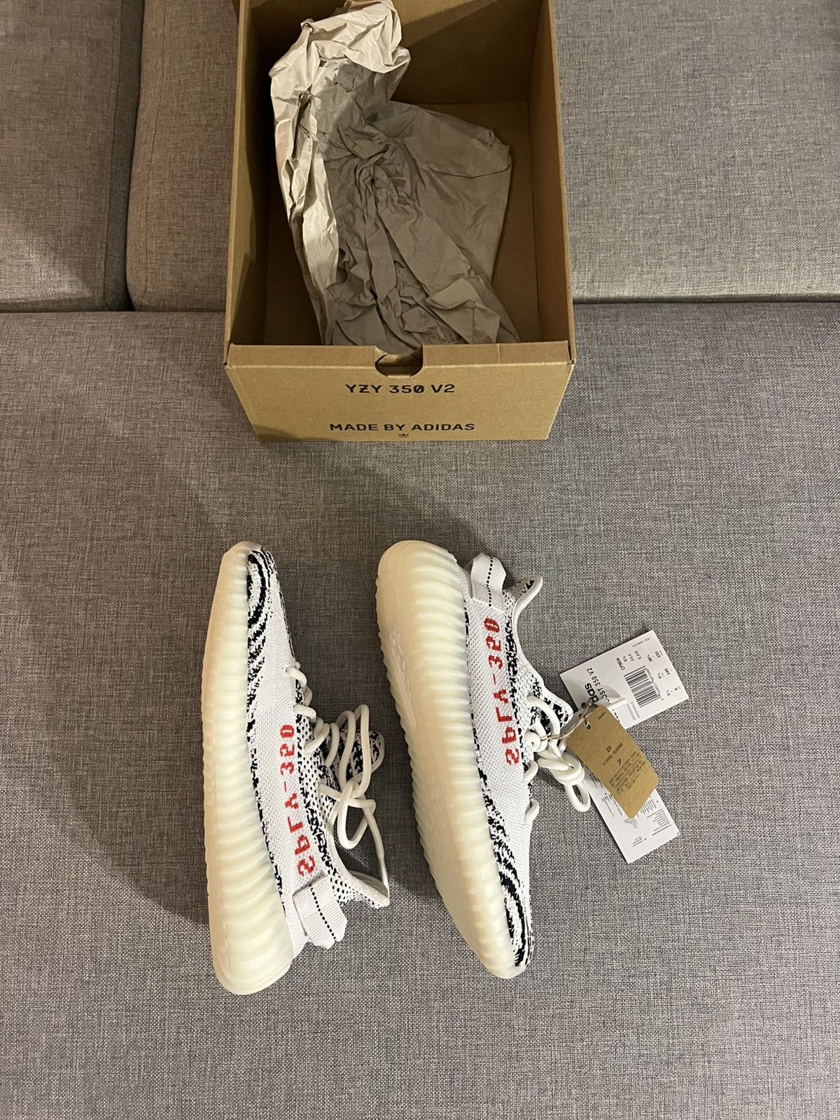 Yeezy Adidas Yeezy Boost 350 V2 Zebra Size US 7.5 / IT 37.5 - 1 Thumbnail