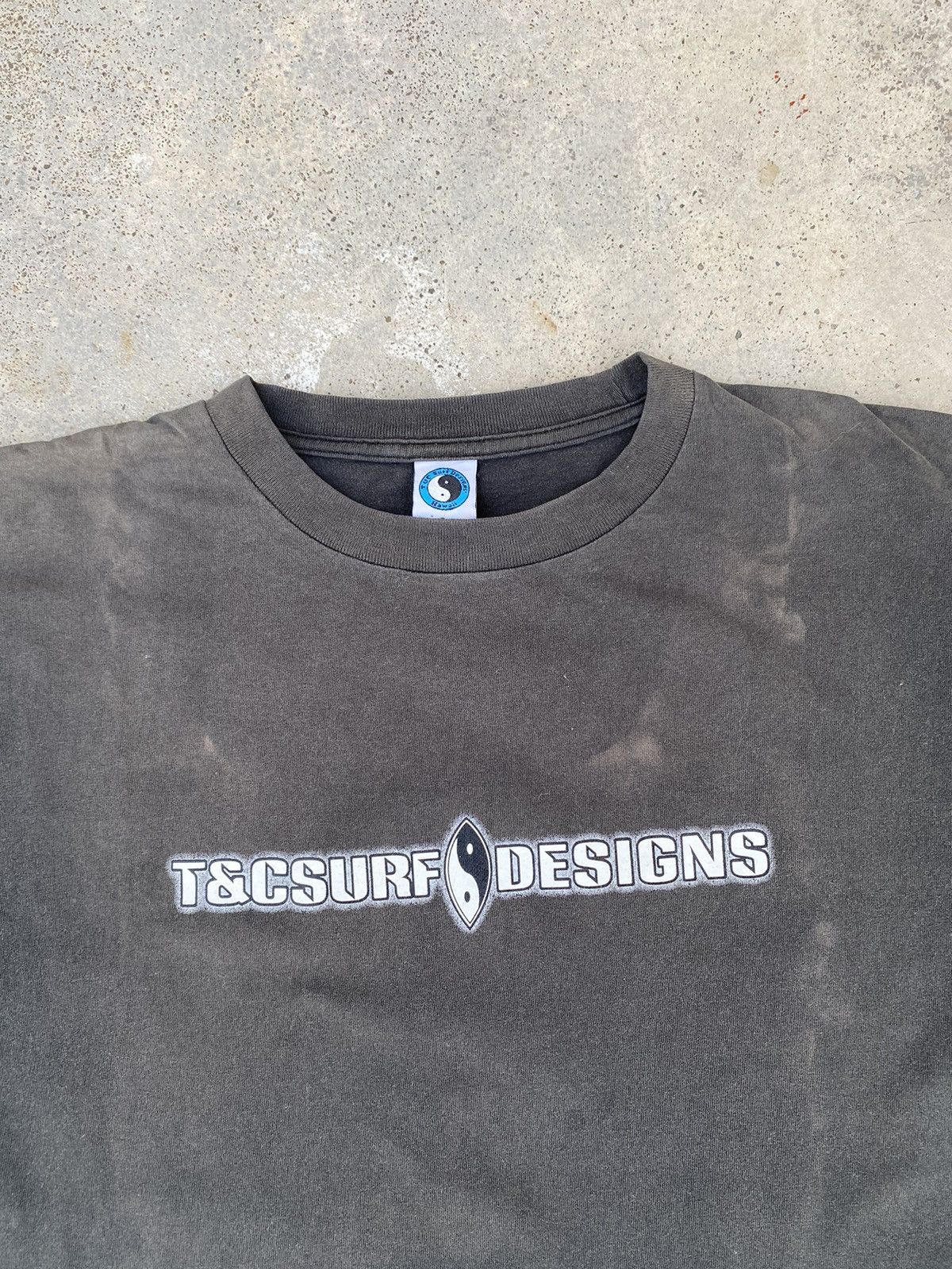 Vintage Thrashed Faded T&C Surf Tee
