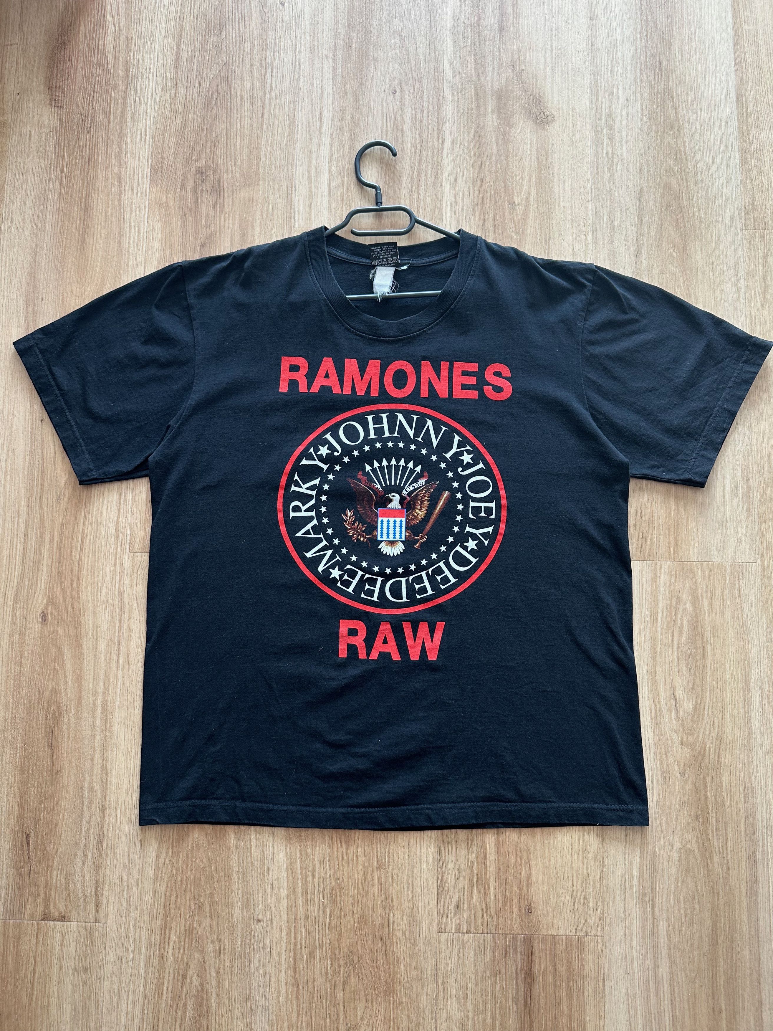 Band Tees 00's RAMONES Raw REO Rock T Shirt band tee Heavy cotton Size US XL / EU 56 / 4 - 9 Thumbnail