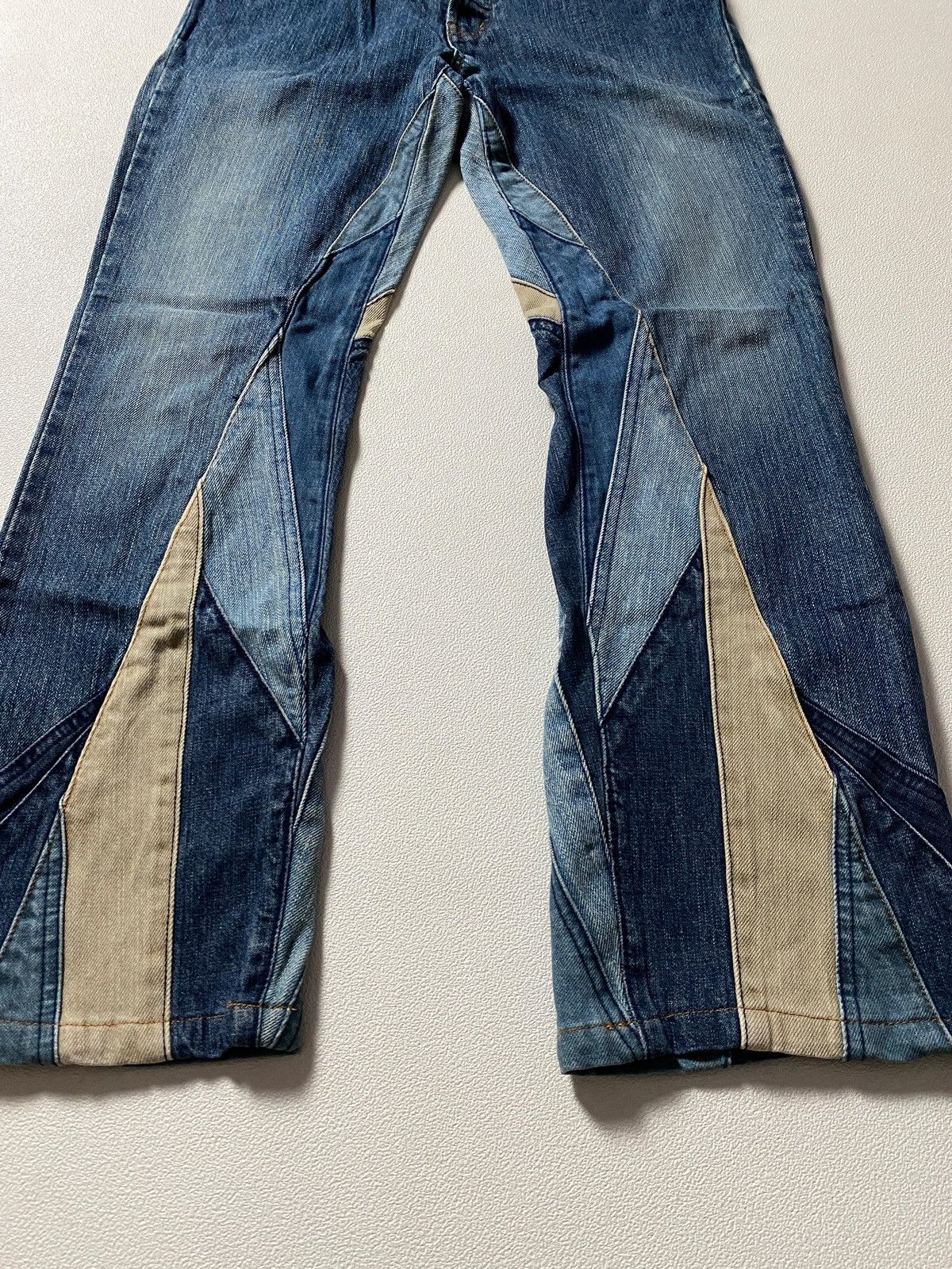 Hysteric Glamour Hysteric Glamour ‘Patchwork’ Flared Leg Denim Size US 30 / EU 46 - 3 Thumbnail