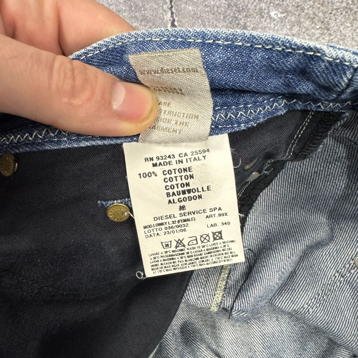 Diesel Vintage Diesel "Lowky" Jeans - Made in Italy - W31 L32 Size 31" - 4 Thumbnail