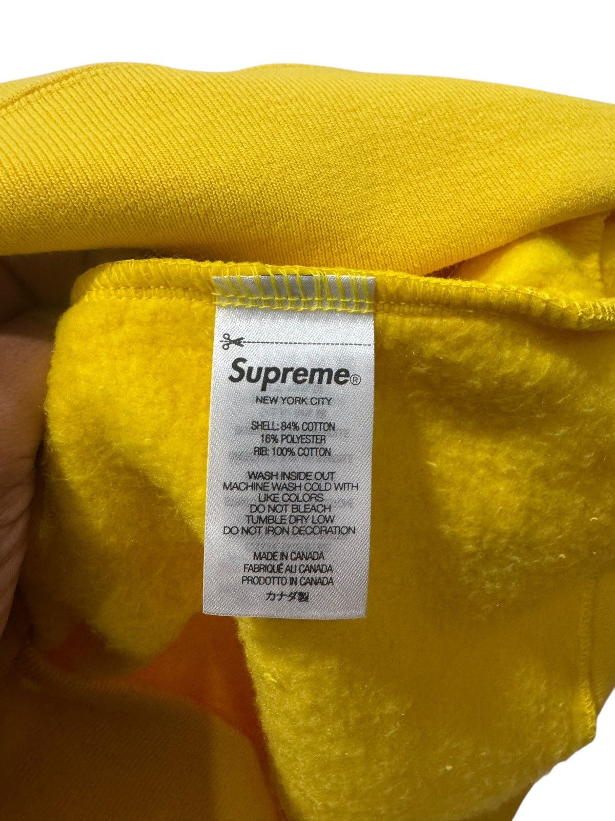 Supreme Supreme Paris Shop Flag Half Zip Pullover Yellow Size US L / EU 52-54 / 3 - 8 Thumbnail