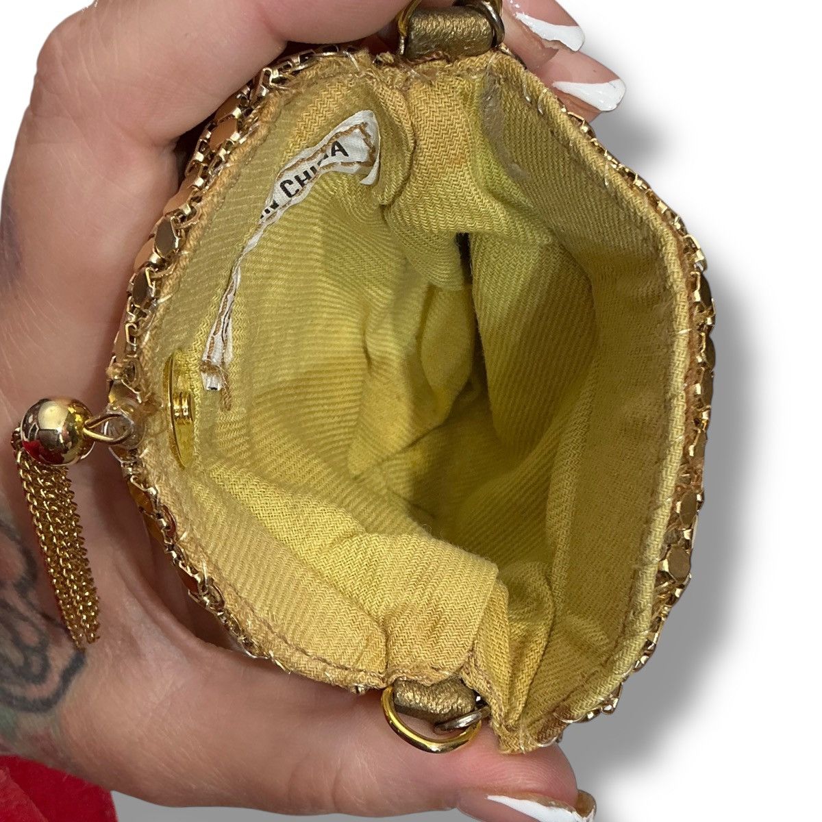 Other Gold Chainmail Mini Evening Coin Clutch with Crossbody Chain Size ONE SIZE - 6 Thumbnail