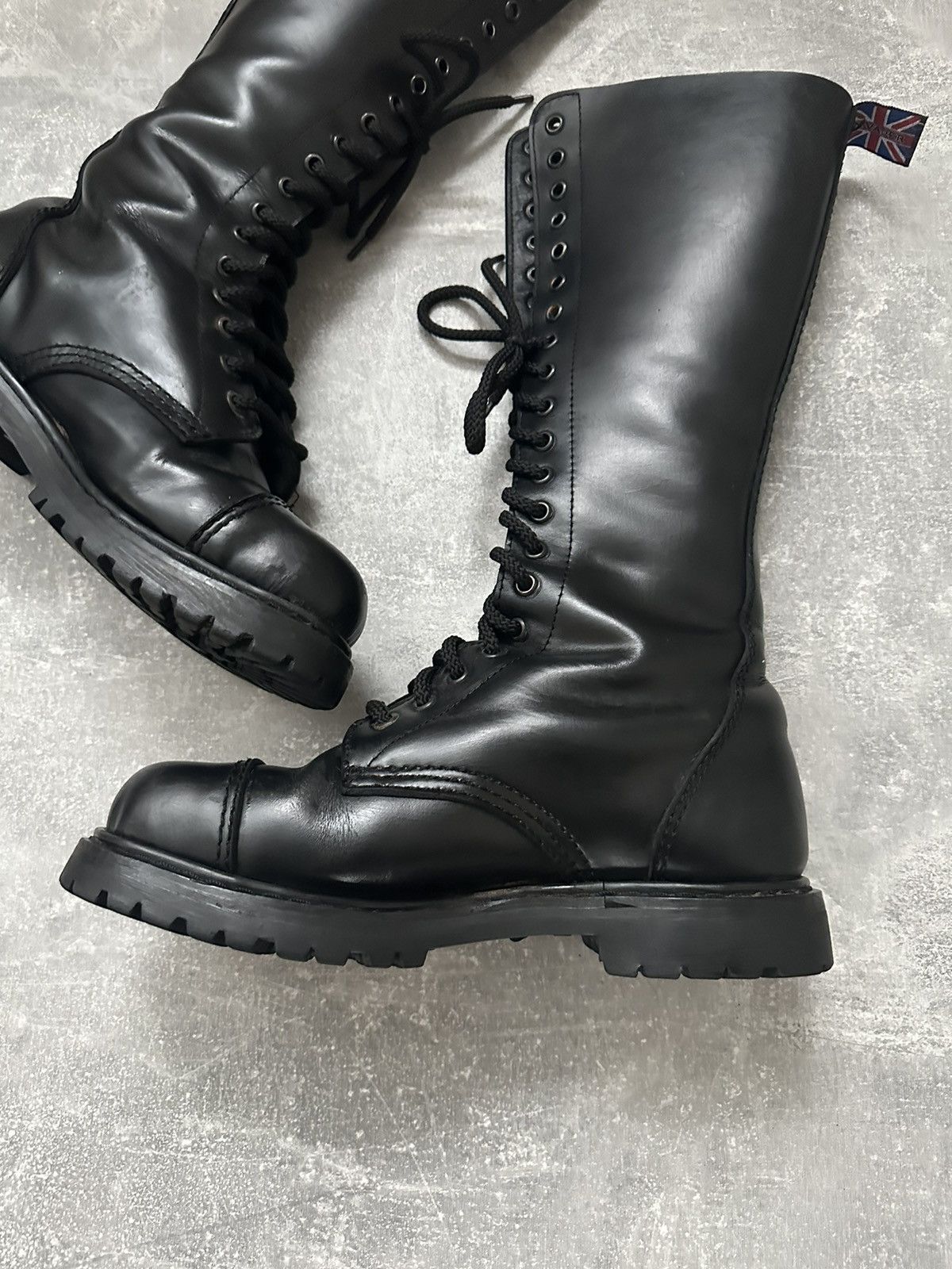 Japanese Brand Vintage Avant Garde Invader England combat leather boots Size US 8.5 / EU 41-42 - 3 Thumbnail