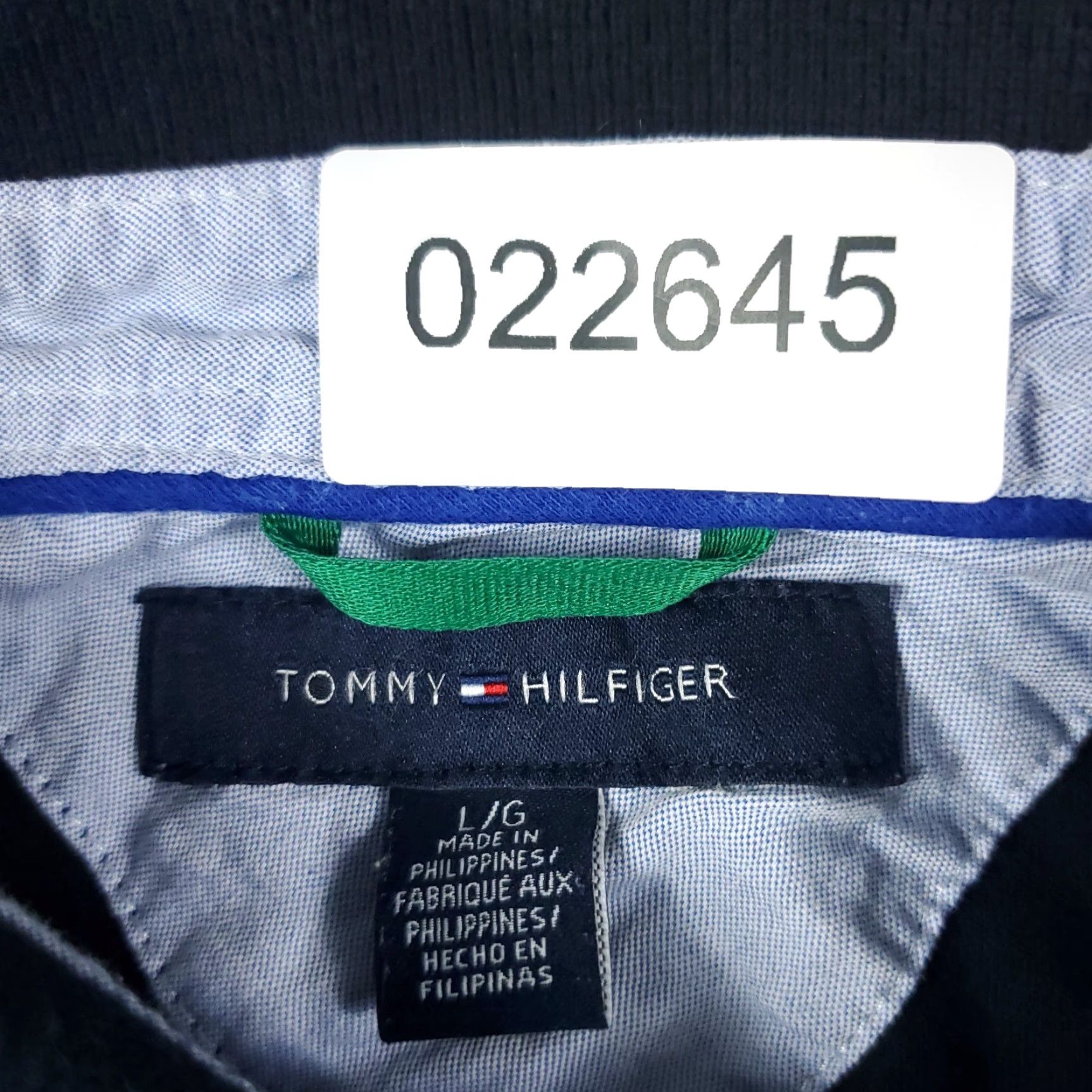 Tommy Hilfiger VINTAGE Tommy Hilfiger Polo Shirt Mens Large Navy Blue Short Sleeve Shirt L Blue logo, Classic, Preppy Mens Size US L / EU 52-54 / 3 - 8 Thumbnail